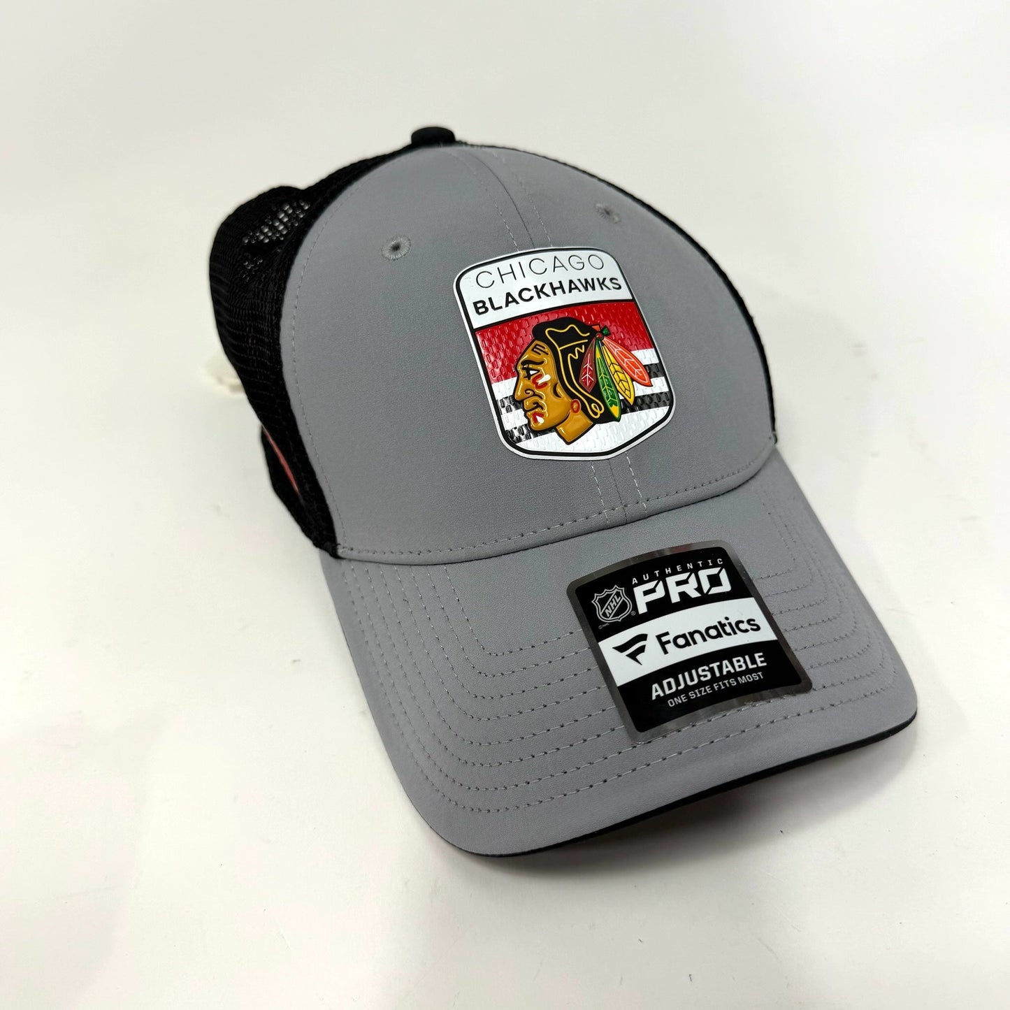 New Grey Chicago Blackhawks Fanatics Hat | R103