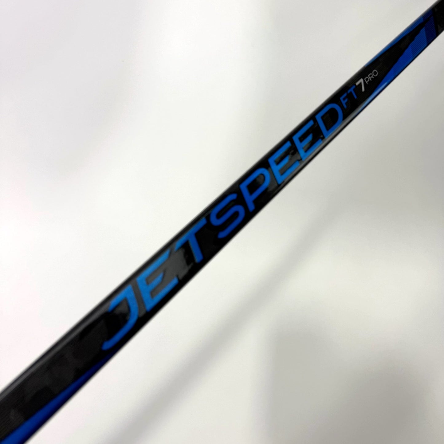 New Left Blue CCM Jetspeed FT7 Pro | 75 Flex P92 Curve Grip | J187