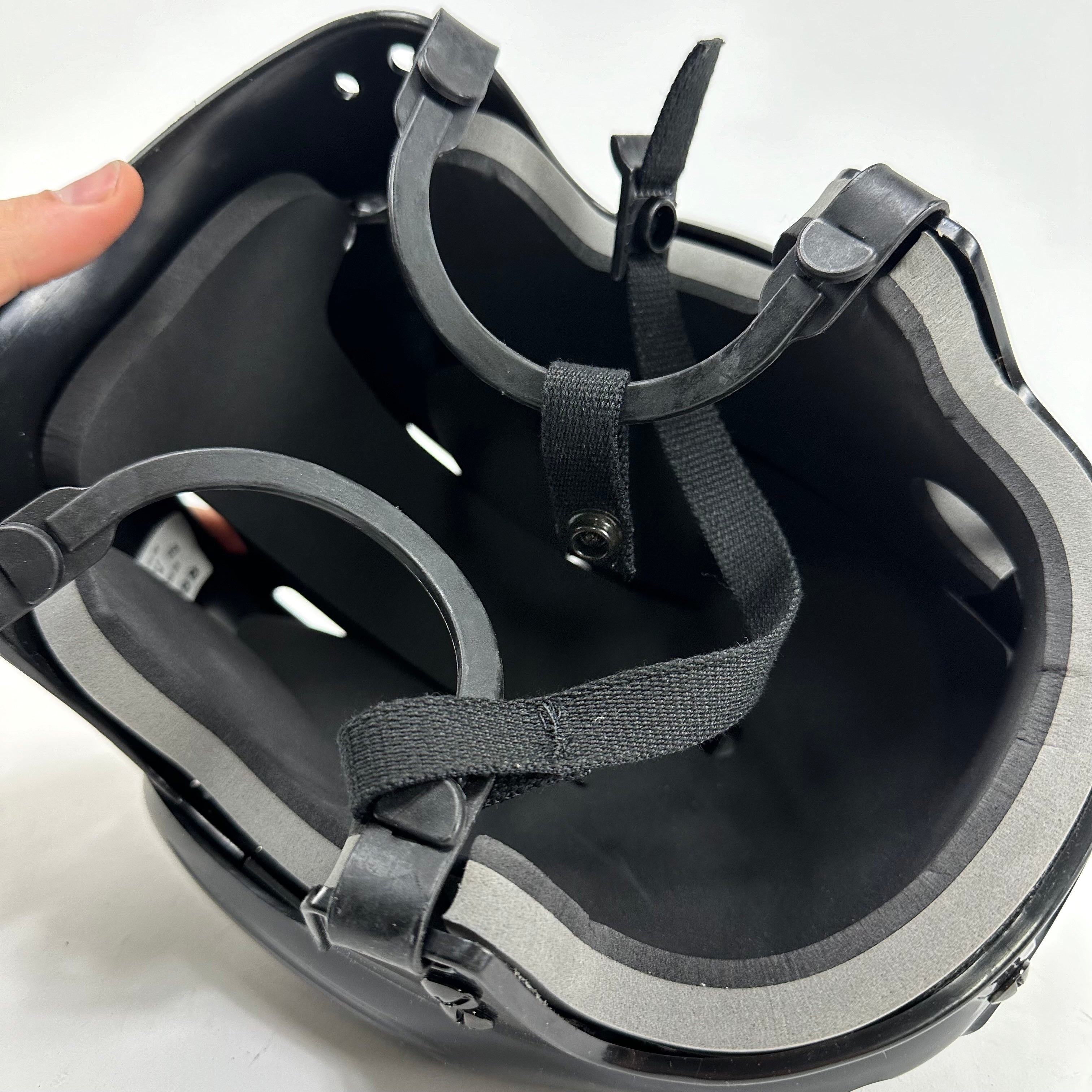 Used Black CCM Tacks 852 Helmet | Medium | L295 - Top Flight Hockey