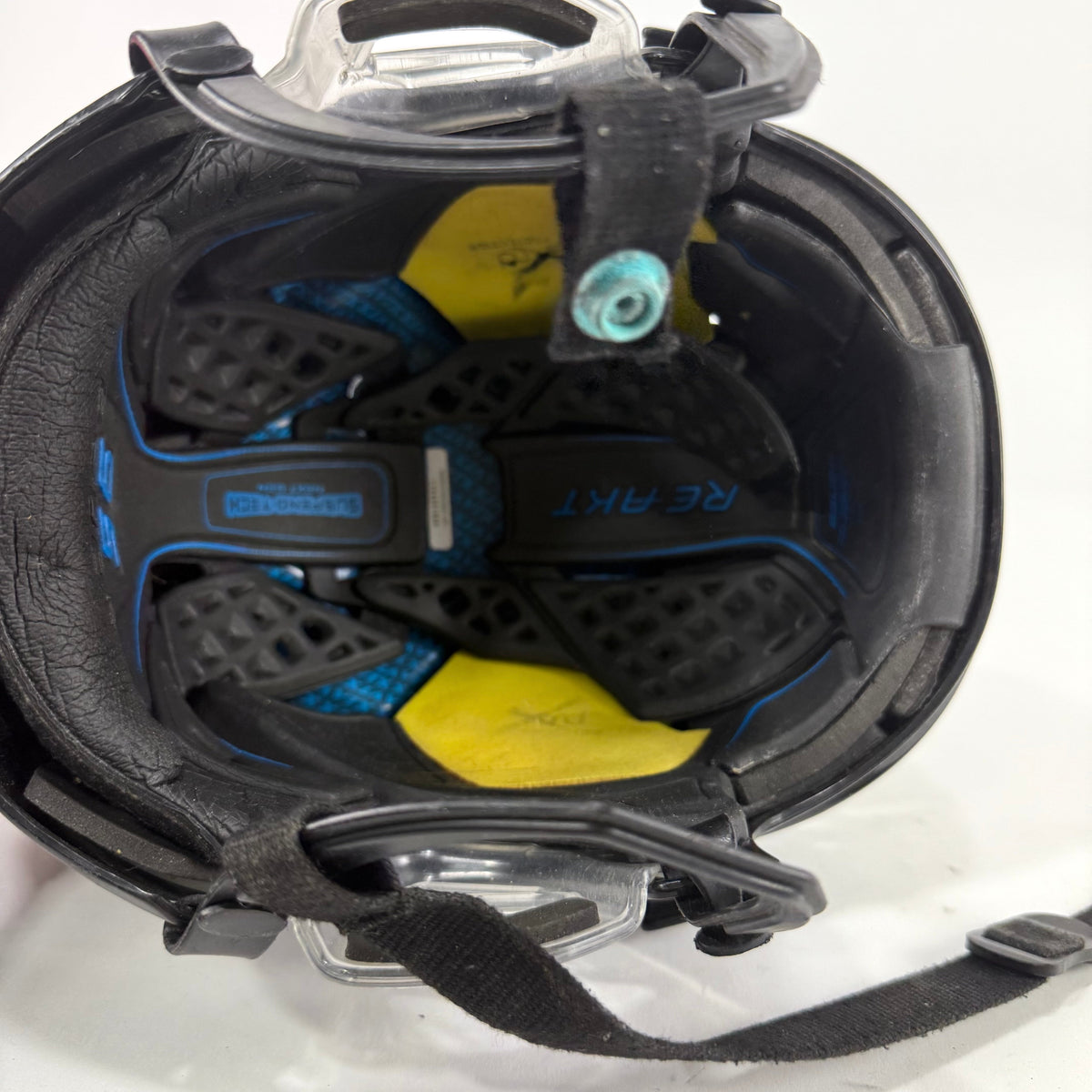 Used Black Bauer Re-akt 95 Helmet | Sr Small | C449 - Top Flight Hockey