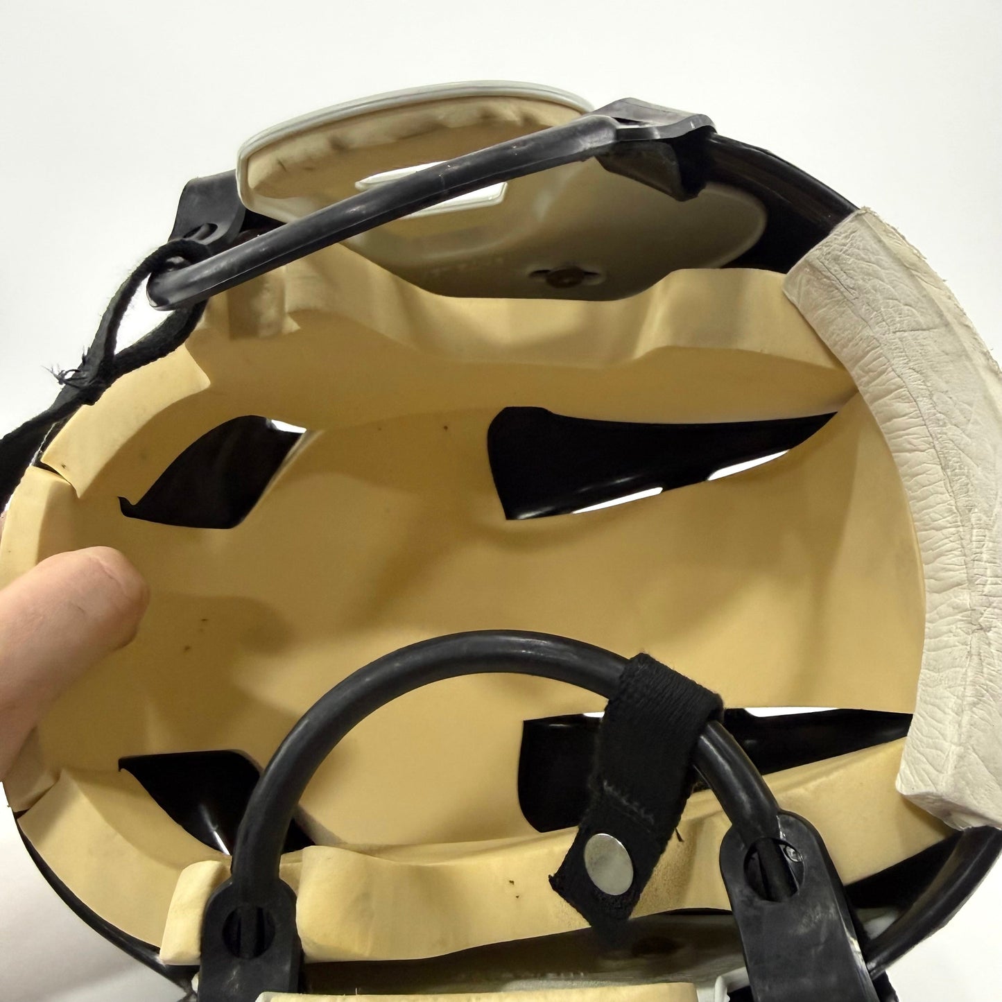 Used Black CCM Tacks 852 Helmet | Small | L299