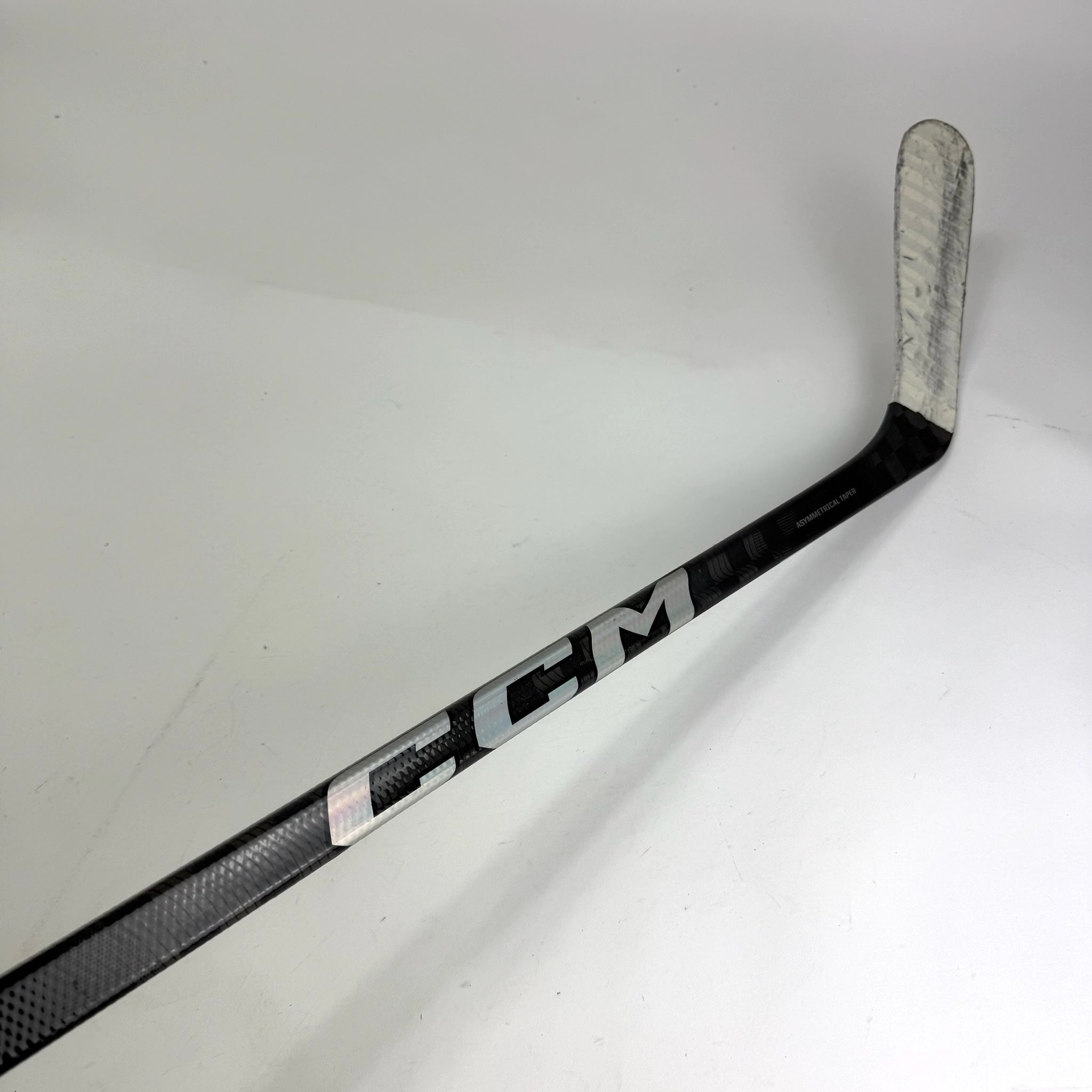 Used Left CCM Ribcor Trigger 8 Pro | 70 Flex P92 Curve Grip | E611 - Top Flight Hockey
