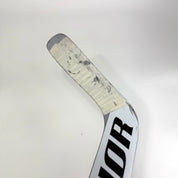 Used Regular White Warrior VR2 Pro+ Goalie Stick | 25" Paddle P34 (Wedge) Curve | F298