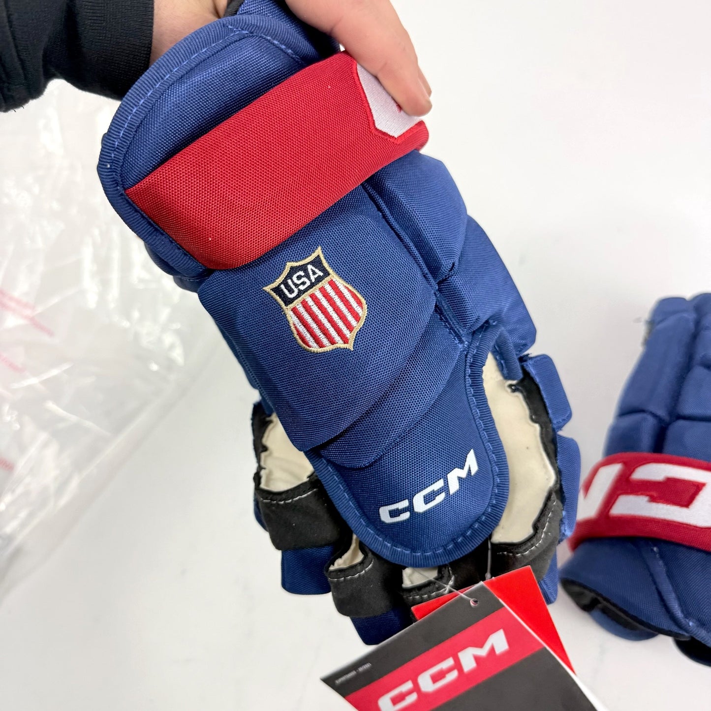 New TEAM USA CCM HPG43 Gloves | 15" - #683978210048