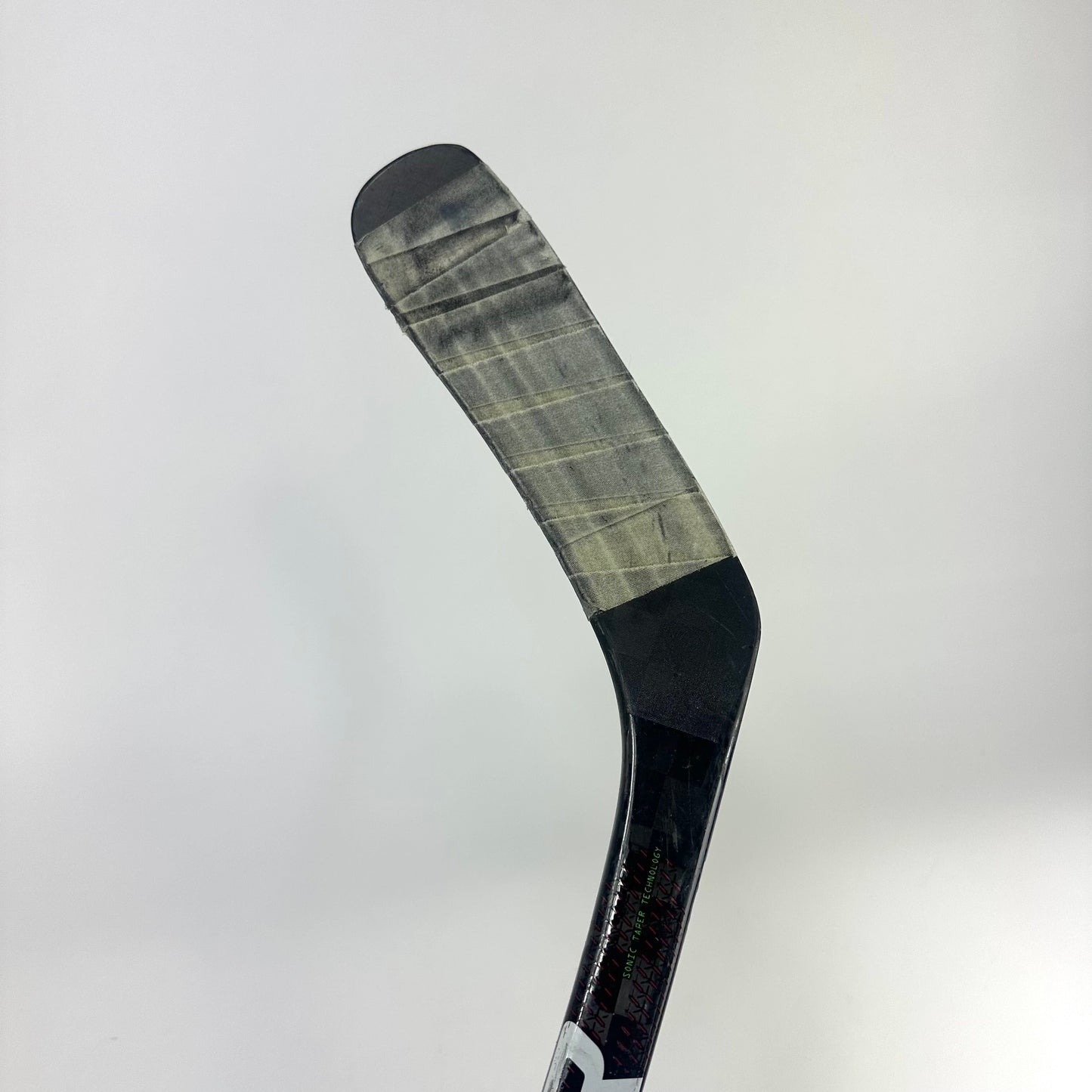 Used Left Red Bauer UltraSonic | 102 Flex Custom P19M Curve Grip | Soderberg | L467 - Top Flight Hockey