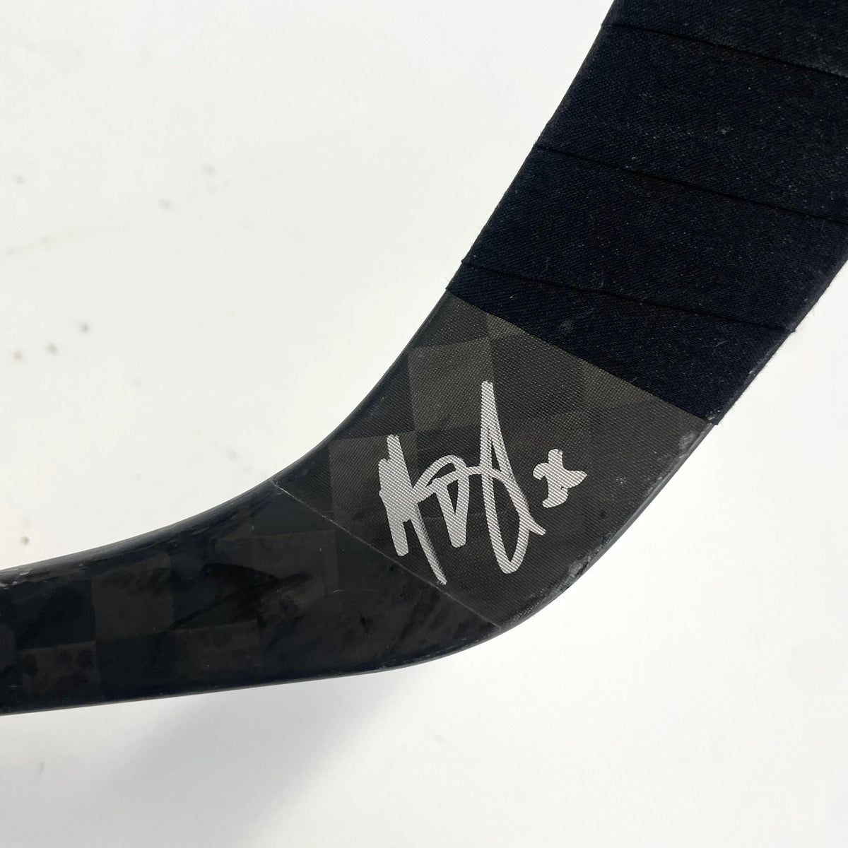 Maceachern | St Louis Blues | Used Left Handed CCM Ribcore Trigger 6 Pro P28 Curve 85 Flex Grip J269 - Top Flight Hockey