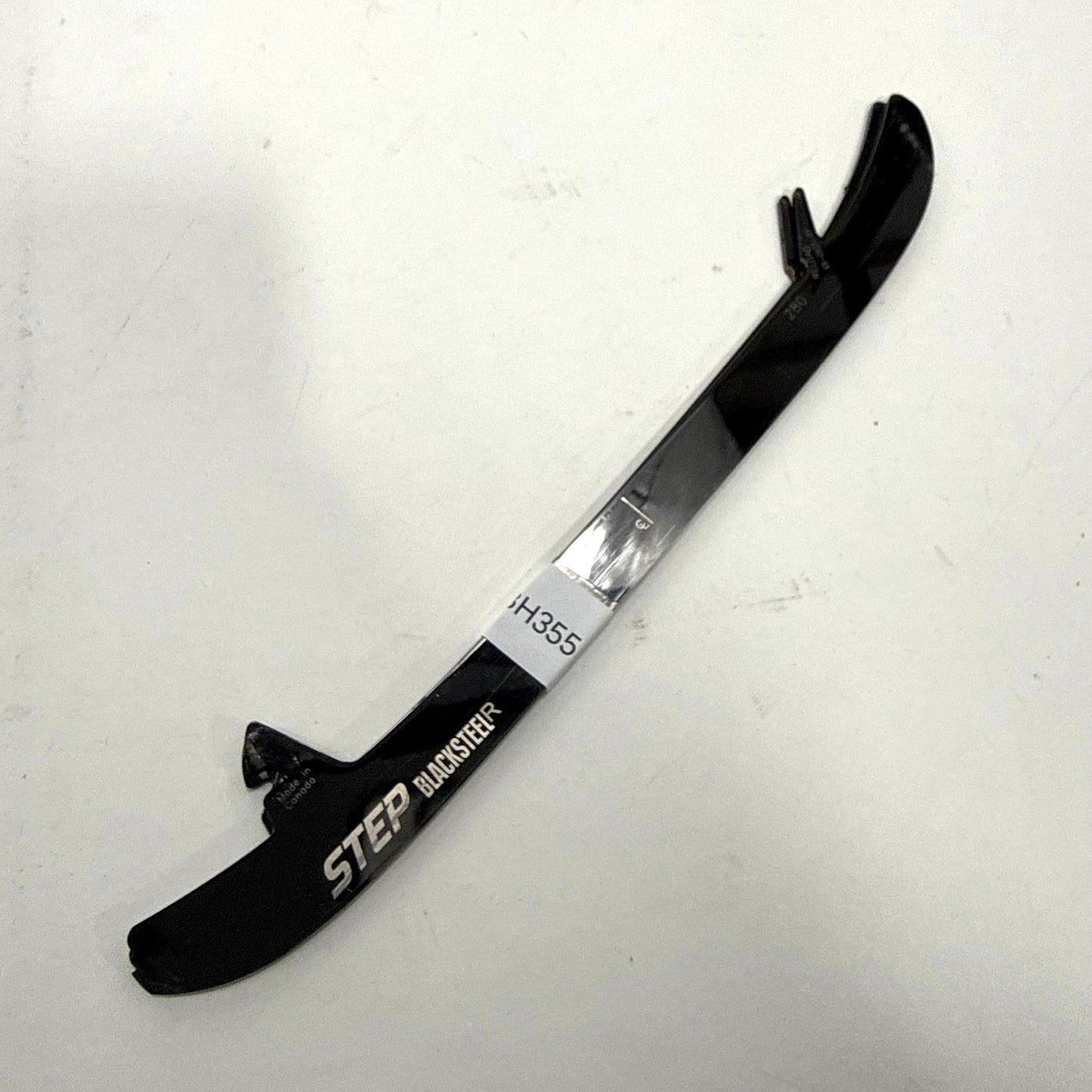 Used CCM Black Step Reload Steel | 280mm | Chicago Blackhawks Oliver Moore #11 | BH355 - Top Flight Hockey