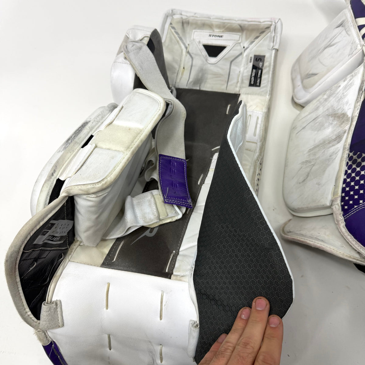 Used White and Purple Bauer Hyperlite Goalie Leg Pads | Size Small | 33+1"