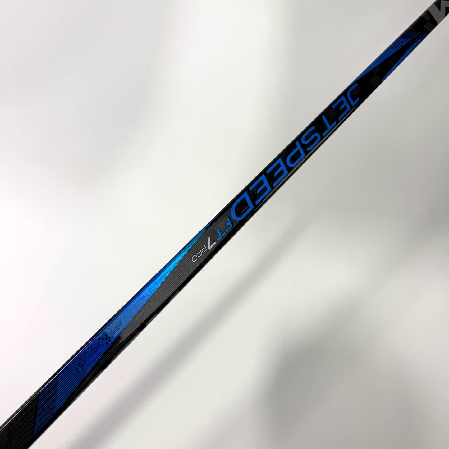New Left Blue CCM Jetspeed FT7 Pro | 75 Flex P92 Curve Grip | J187