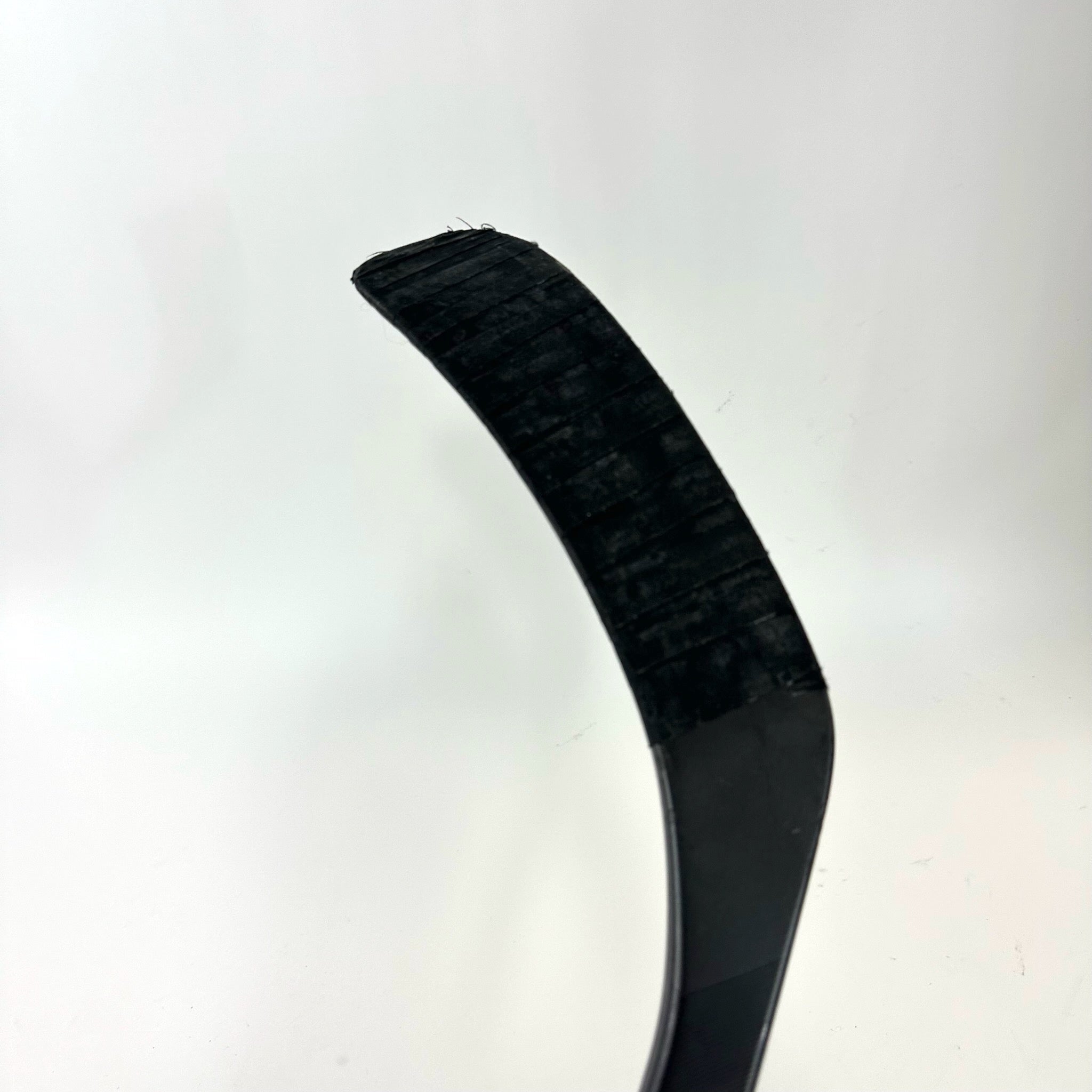 Used Right Handed CCM Super Tacks AS3 Pro Custom Curve 85 Flex Grip | Q747