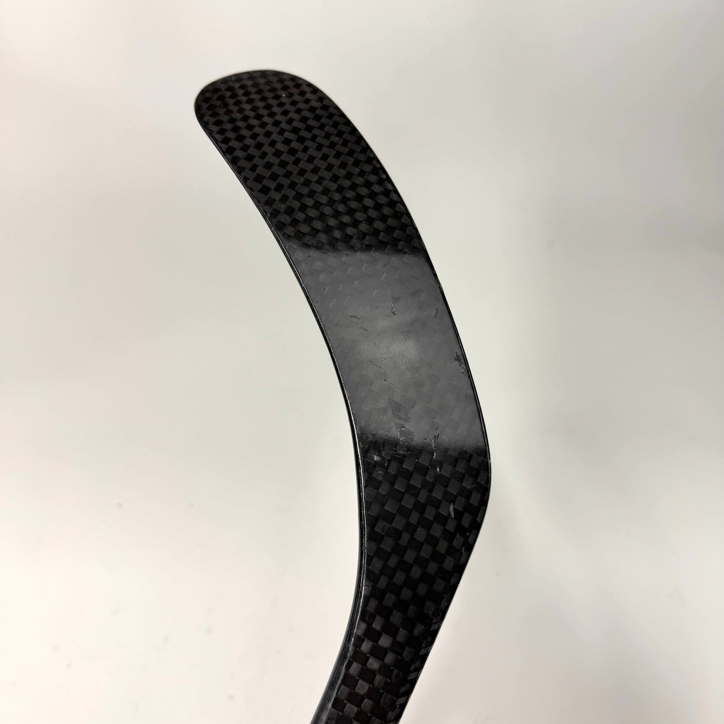 Used Right Warrior Covert QR5 Pro | 85 Flex P92 Curve Grip | Blackhawks Joey Anderson | BH177