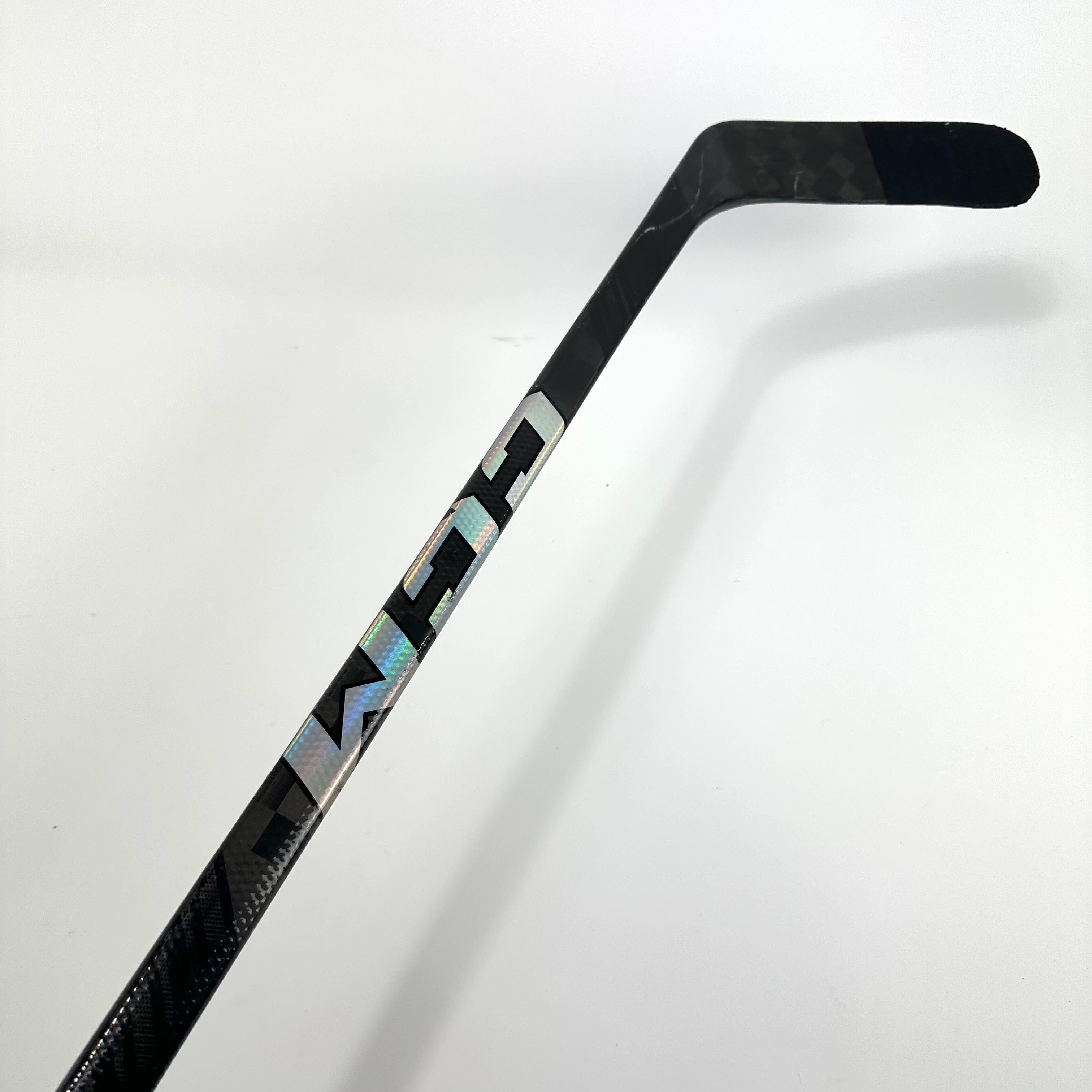 Used Right CCM Super Tacks AS6 Pro | 90 Flex P90M Curve Grip | G114