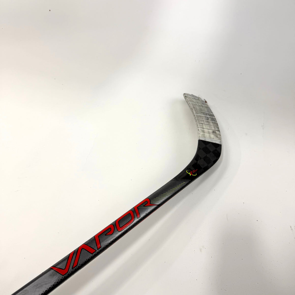 Used Right Bauer Vapor Flylite | 55 Flex P88 Curve Grip | AB195 - Top Flight Hockey