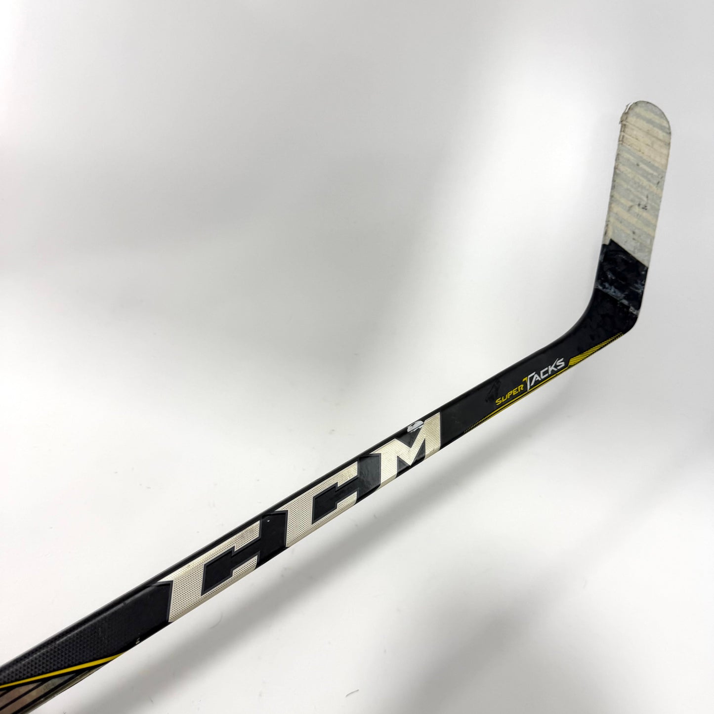 Used Left CCM Super Tacks | 95 Flex PM9 Curve Grip | AB935