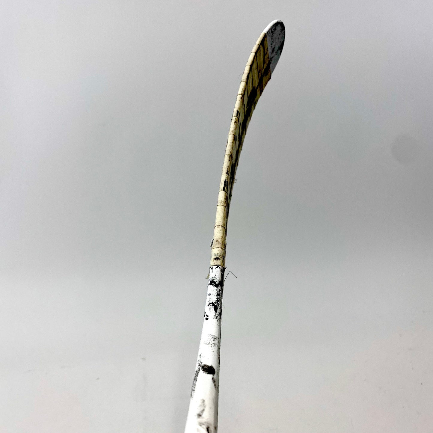 Used Left Handed White Warrior Alpha LX Pro | 90 Flex | P28 Custom Curve | Grip | #M431 - Top Flight Hockey