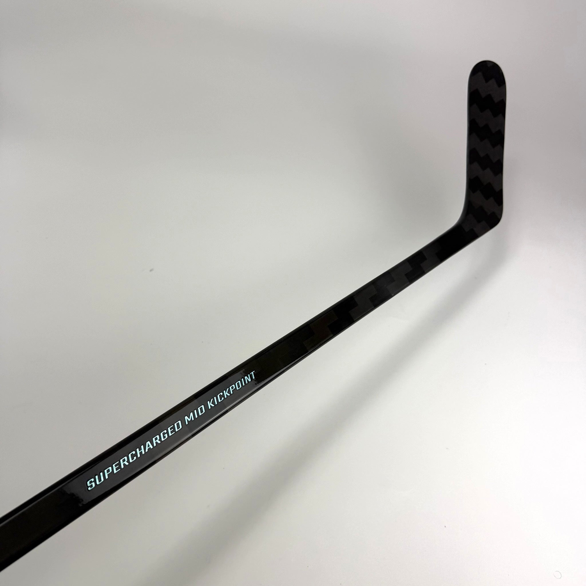 Unreleased - New Left CCM Vizion 2 Proto | 70 Flex P28M Curve Grip | F428