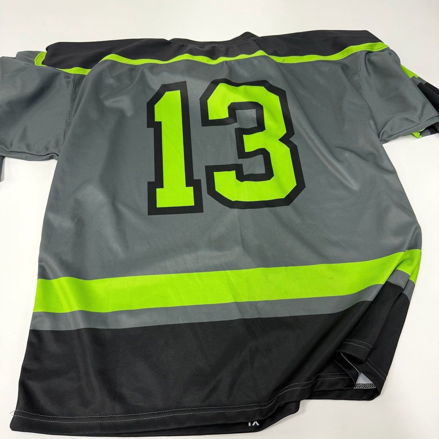 Used Grey/Green Face Off Hockey Jersey | Senior XL | AB785