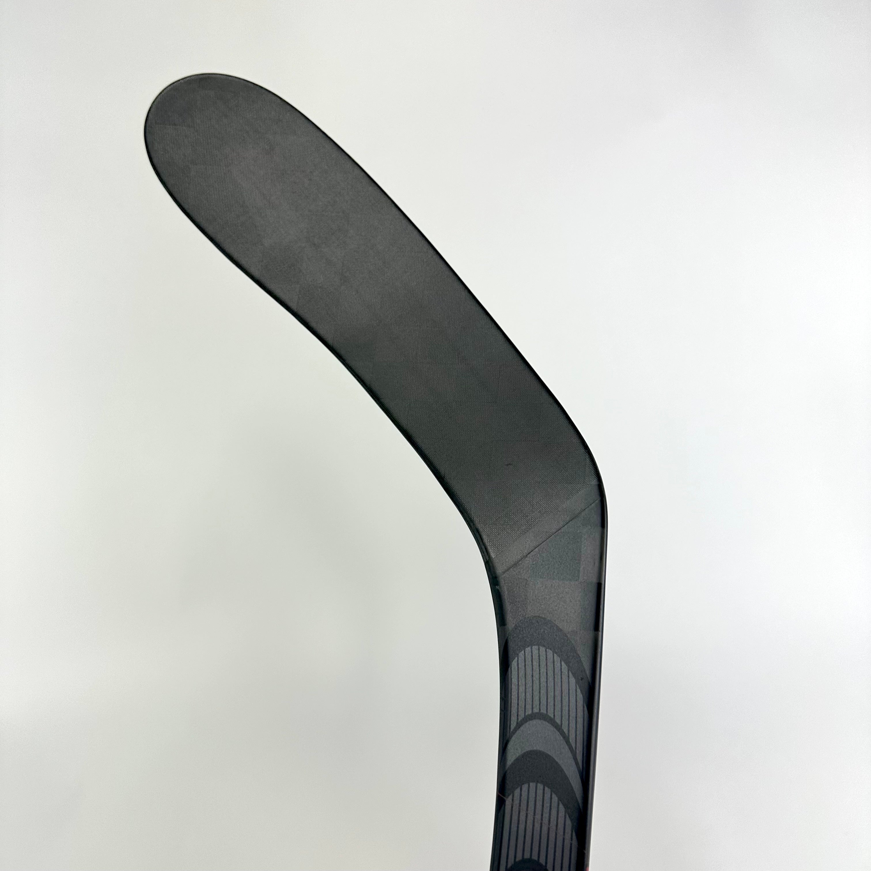 New Left CCM Jetspeed FT5 Pro | P28 Curve 60 Flex Grip | Kelley | M383