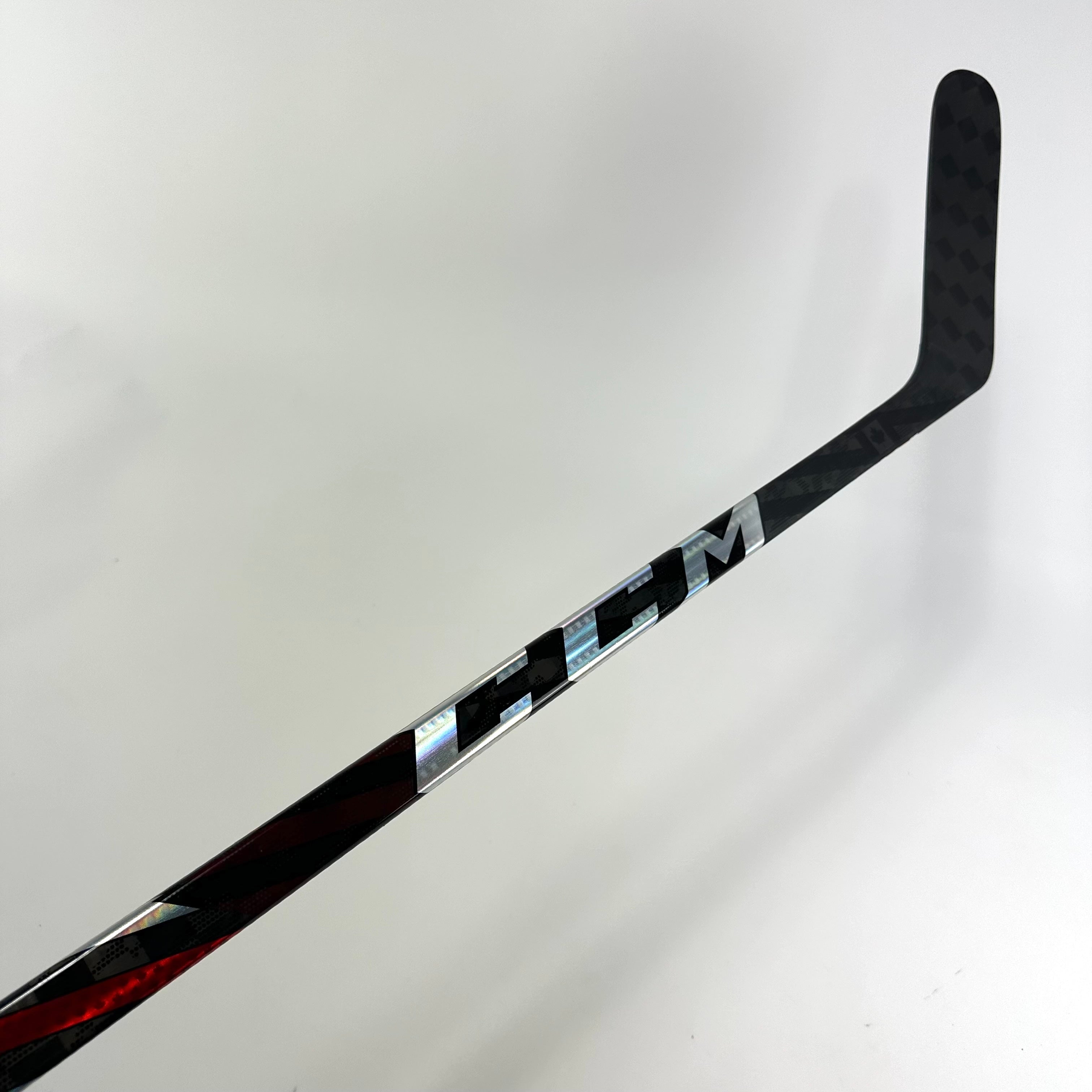 New Left CCM Team Canada Super Tacks AS4 Pro | 75 Flex P46M Curve Grip | Mateychuk | M581