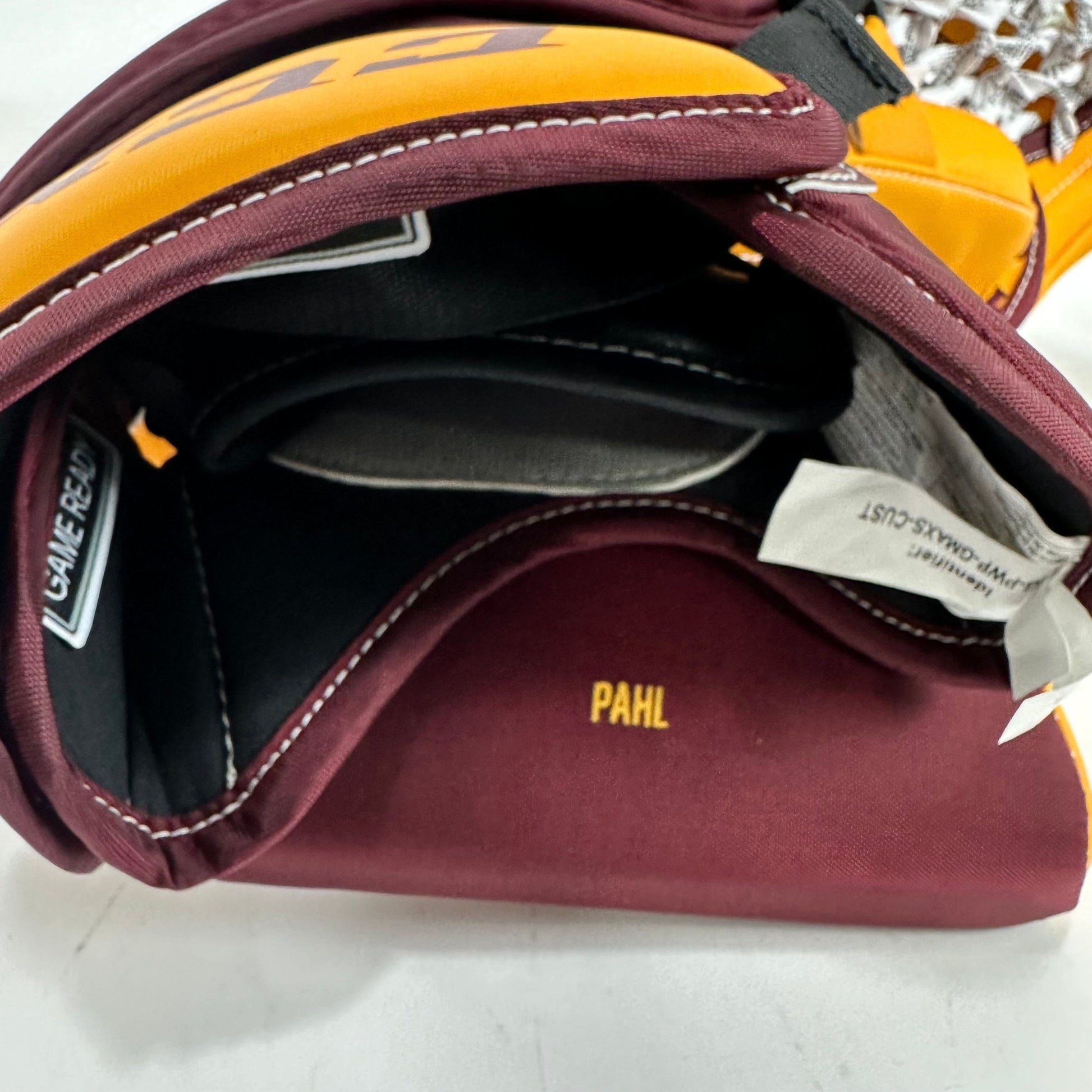 New Pro Return Regular CCM Axis Glove | 600 break - University of Minnesota Womens - Top Flight Hockey
