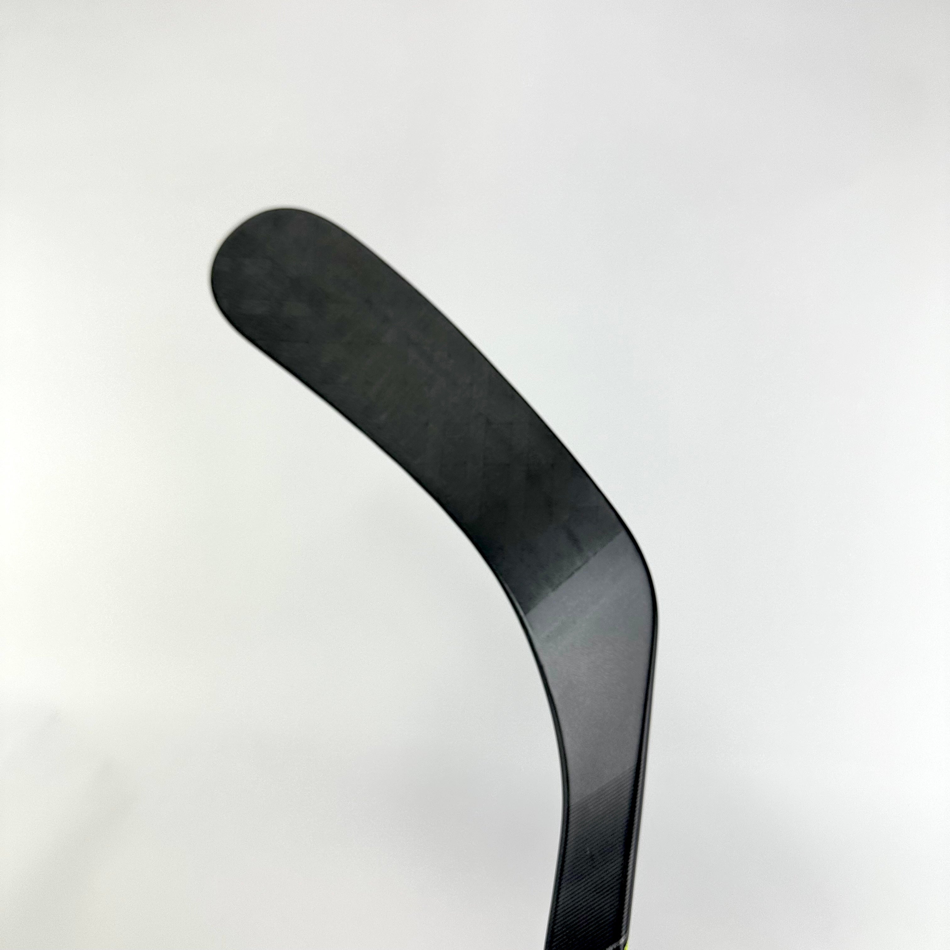 New Left CCM Super Tacks AS3 Pro | 95 Flex P90 Curve Grip | Trenin | M660