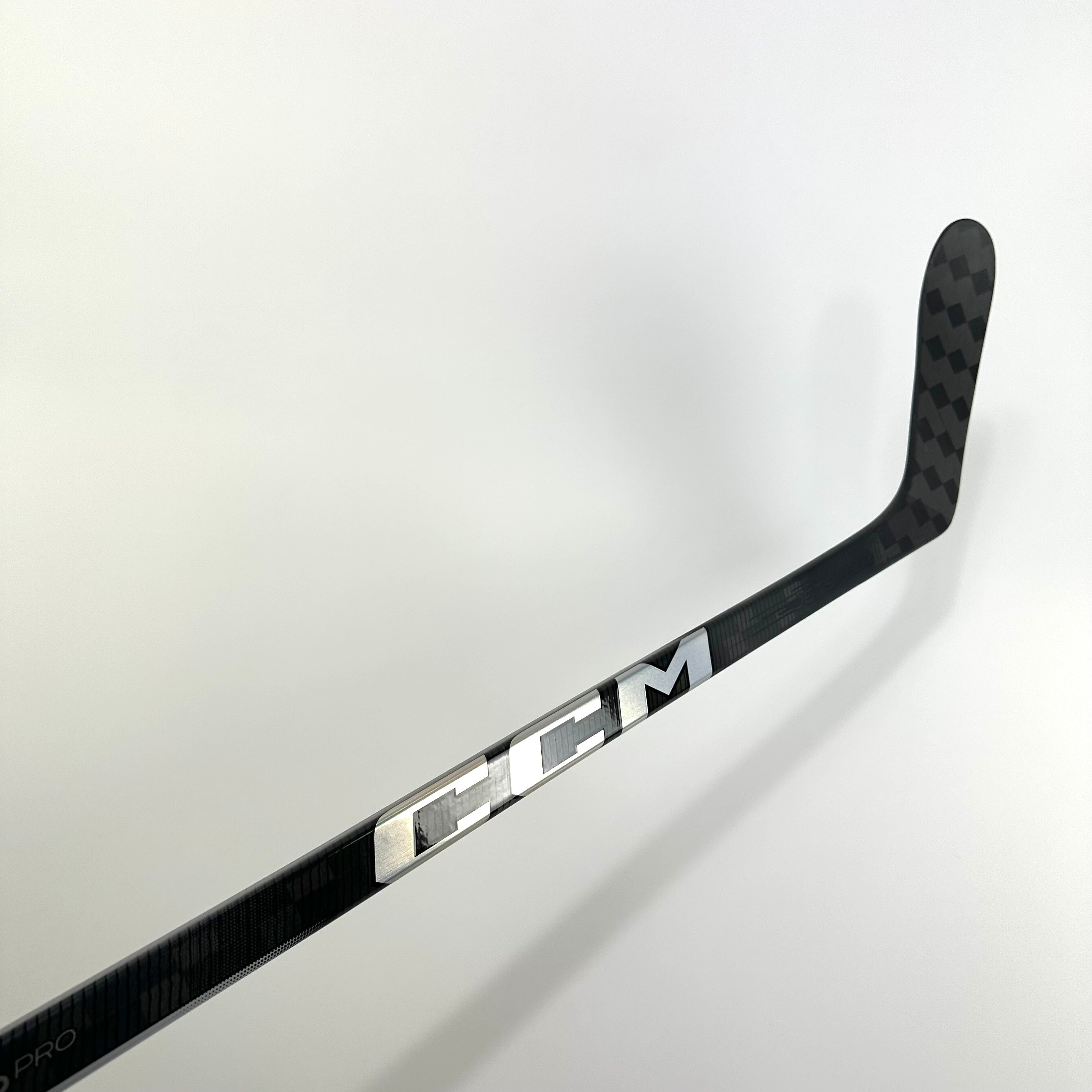 New Left CCM Red FT6 Pro | 75 Flex P28 Curve Grip | Andreasson | C230