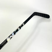 New Right CCM Ribcor Trigger 8 Pro | 85 Flex P90 Curve Grip | Jiricek L217