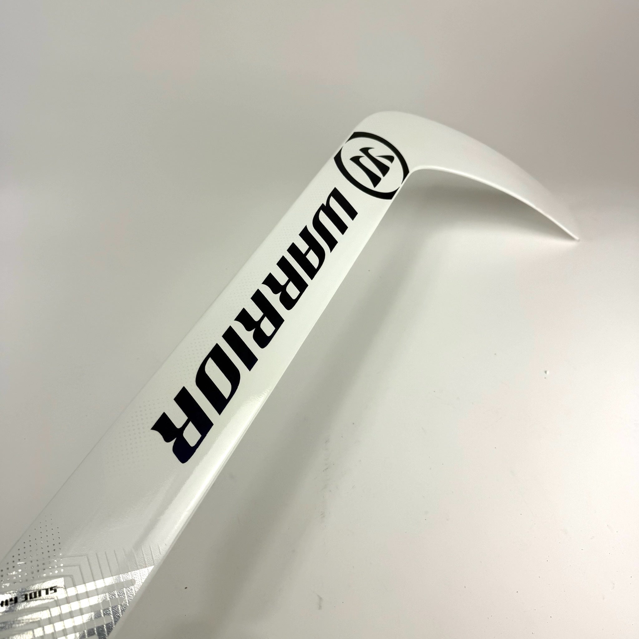 New Regular White and Navy Warrior Ritual V4 | 26" Paddle W31 Curve | Reidler | J789 - Top Flight Hockey