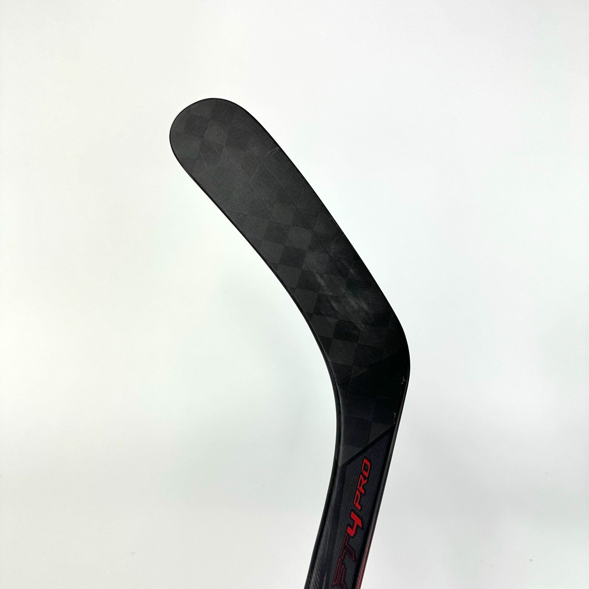 New Left CCM Jetspeed FT4 Pro | 75 Flex P90 Curve Grip | Hagel | K95