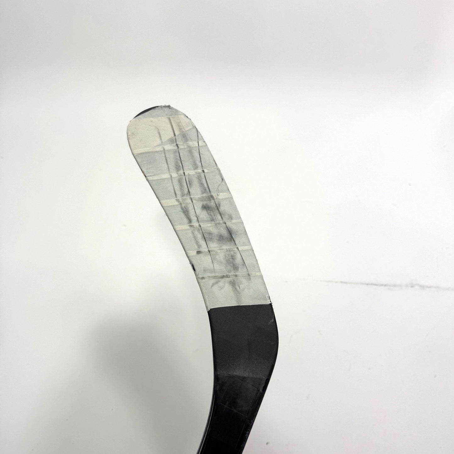 Used Left Warrior Covert QR6 Pro | 85 Flex w03 Curve Grip | Lukas Reichel | BH163