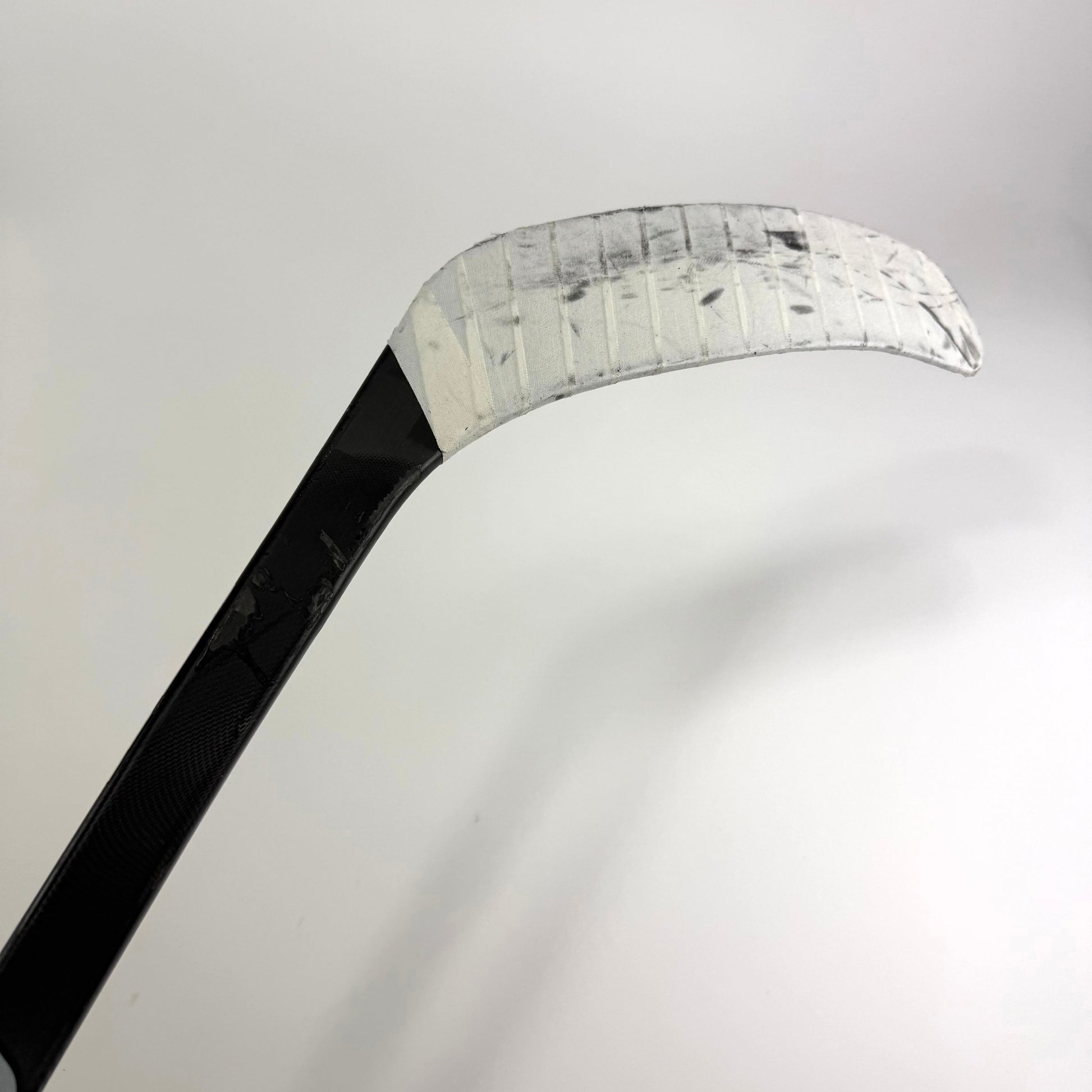 Used Left Black CCM Jetpseed FT8 Pro | 85 Flex P92M Curve Grip | A481 - Top Flight Hockey