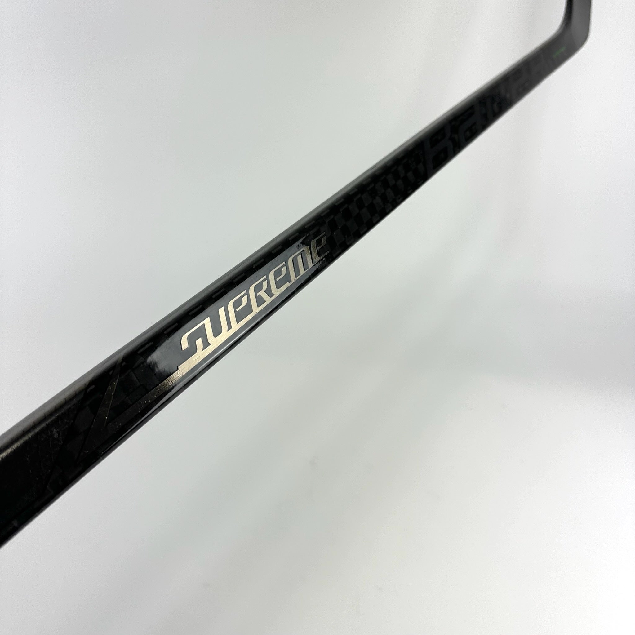 New Left Black Bauer Supreme Ultra Sonic | 77 Flex P28 Curve Grip | Kucherov | K79