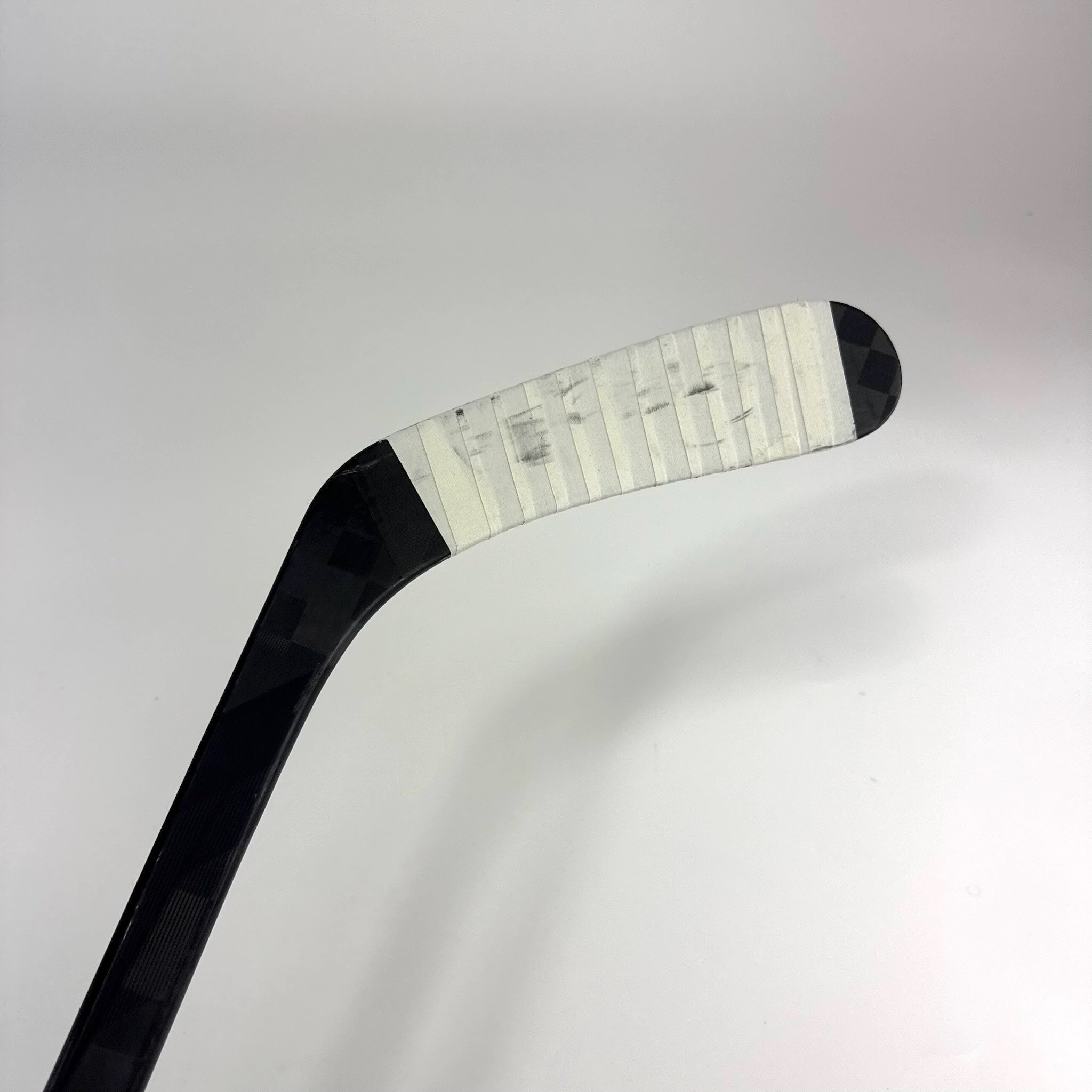 Used Right Black CCM Jetspeed FT7 Pro | 75 Flex P92 Curve Grip | F315 - Top Flight Hockey