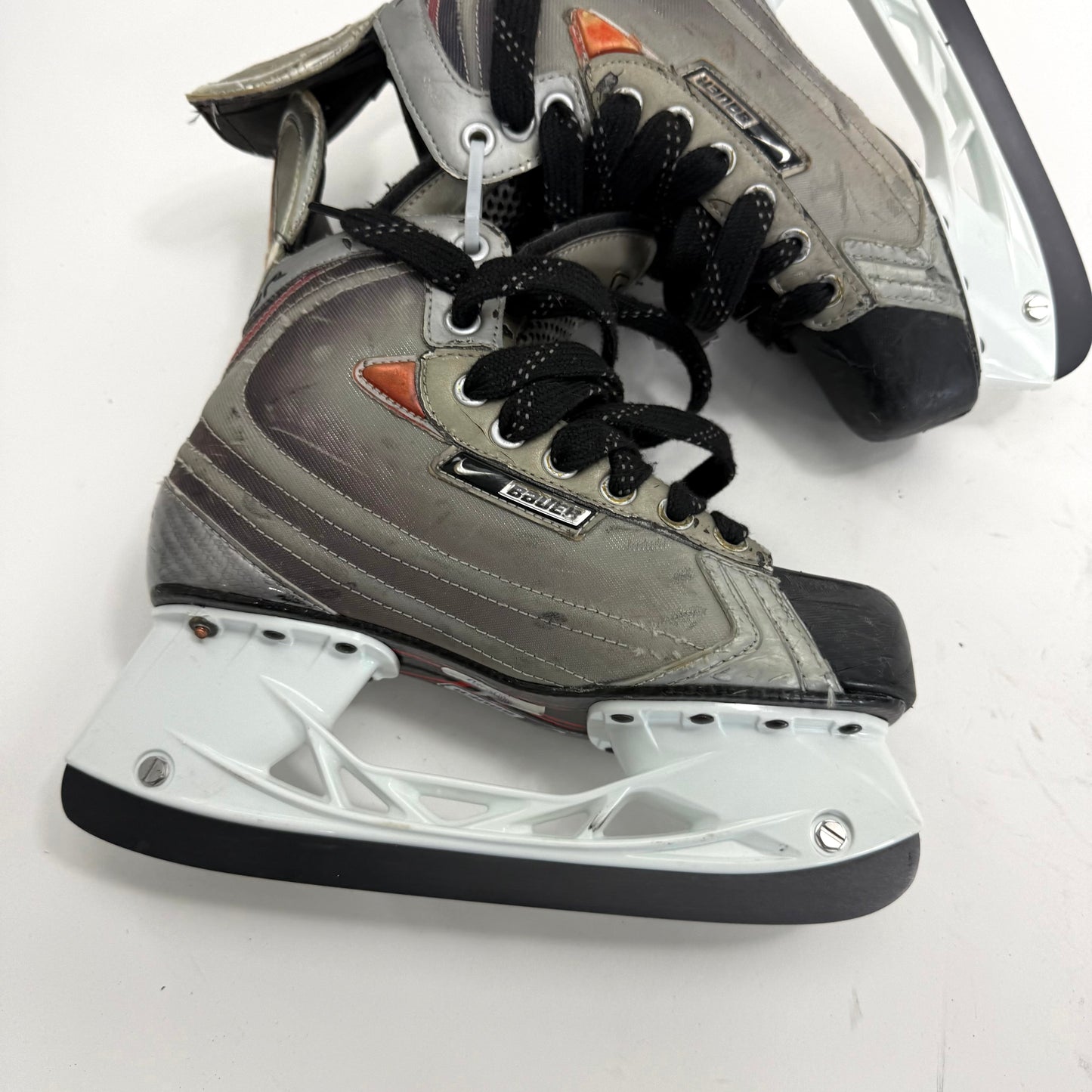 Used Bauer Vapor XXXX Skates | Size 5.5D | A3 - Top Flight Hockey