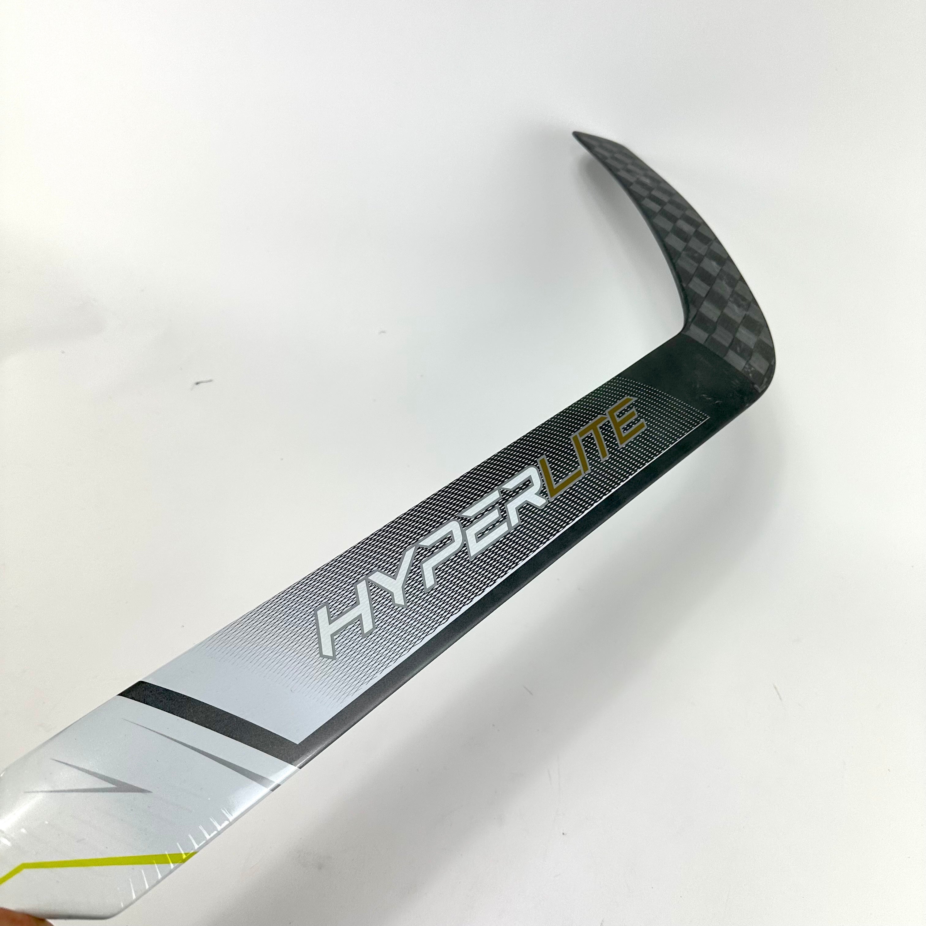 New Full Right Bauer Vapor Hyperlite Goalie Stick | 25" Paddle | P31 Curve | M655 - Top Flight Hockey