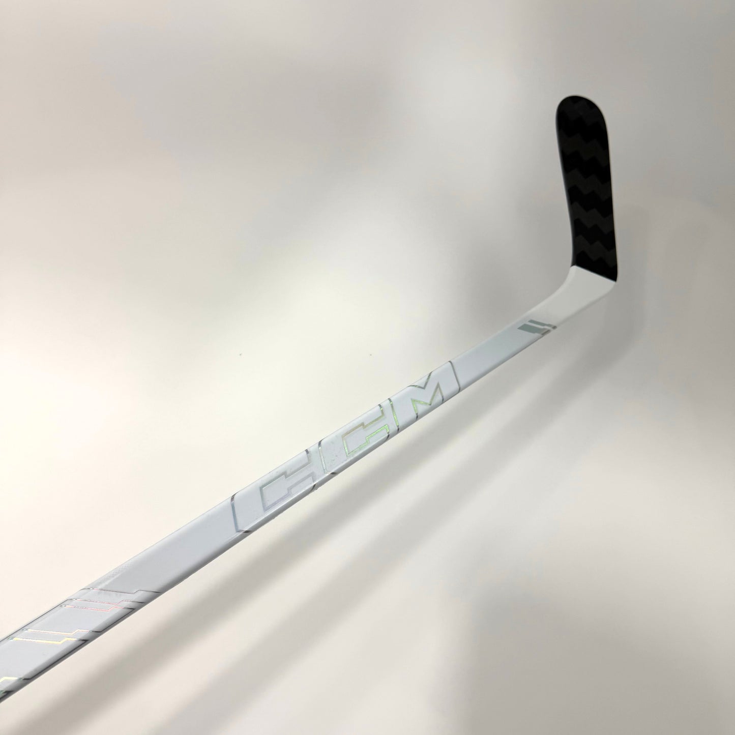 New Left White CCM XF Ghost | 80 Flex P92 Curve Grip | AB717