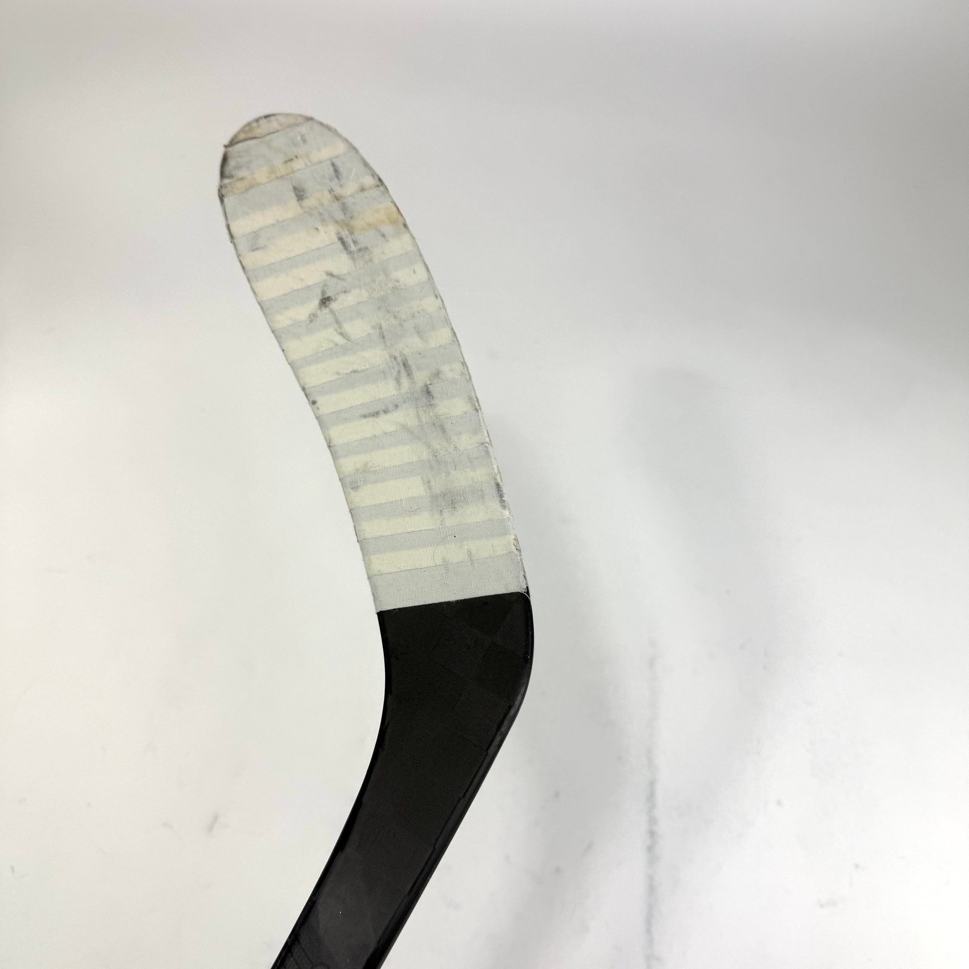 Used Once CCM Jetspeed FT+ | 85 Flex P28 Curve Grip | J452 - Top Flight Hockey