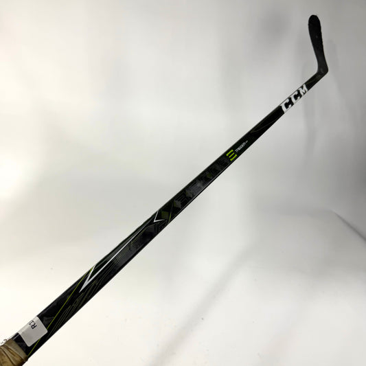 Used Left CCM Ribcor Trigger ASY | 95 Flex P28 Curve Grip | R163