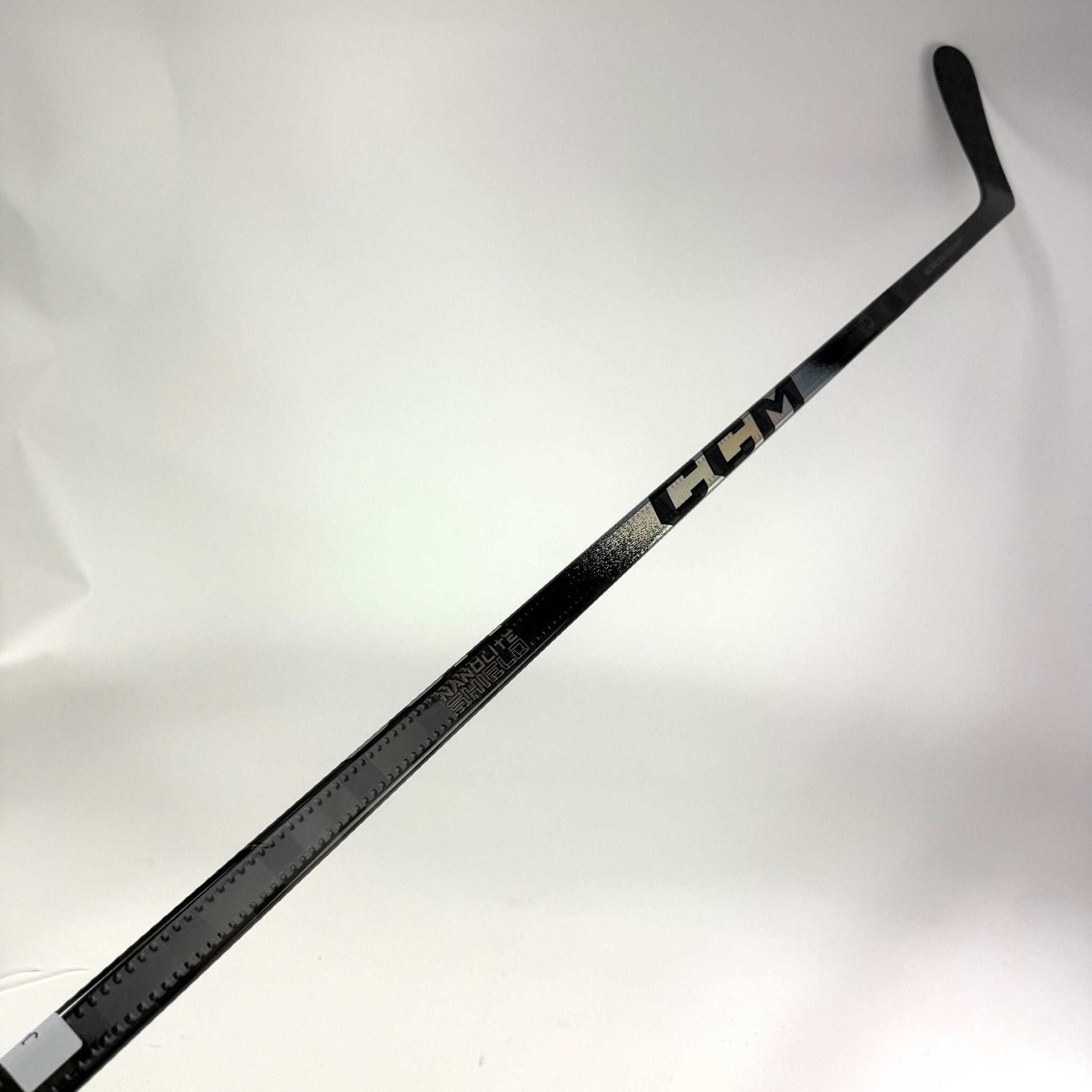 New Left Chrome CCM Ribcor Trigger 10 Pro | 90 Flex P92 Curve Grip | J477 - Top Flight Hockey