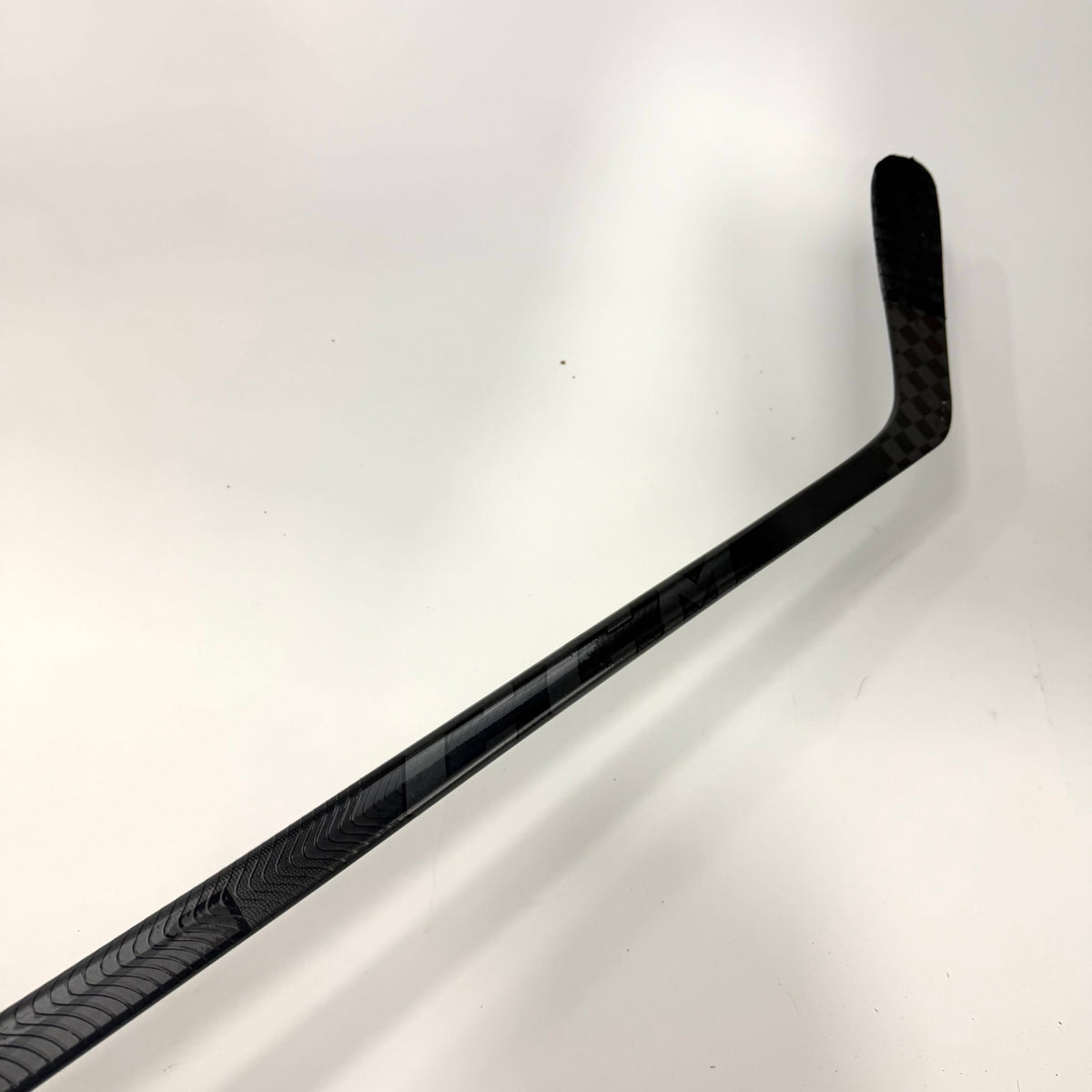 Used Once Left CCM Ribcor Trigger 6 | 75 Flex P92 Curve Grip | AB202 - Top Flight Hockey