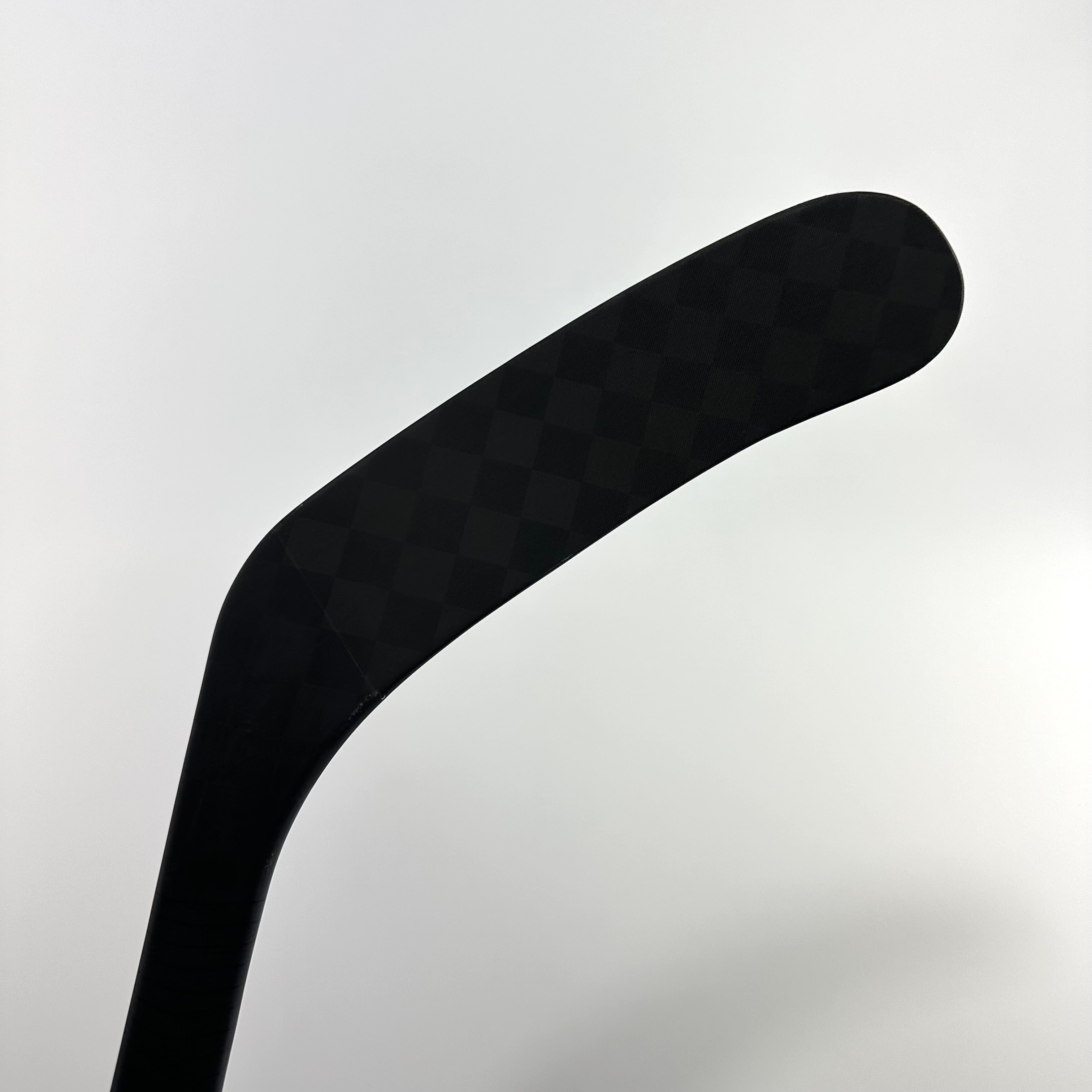 New Right CCM Ribcore Trigger 6 Pro | 75 Flex P90M Curve Grip | Wiesblatt | C183