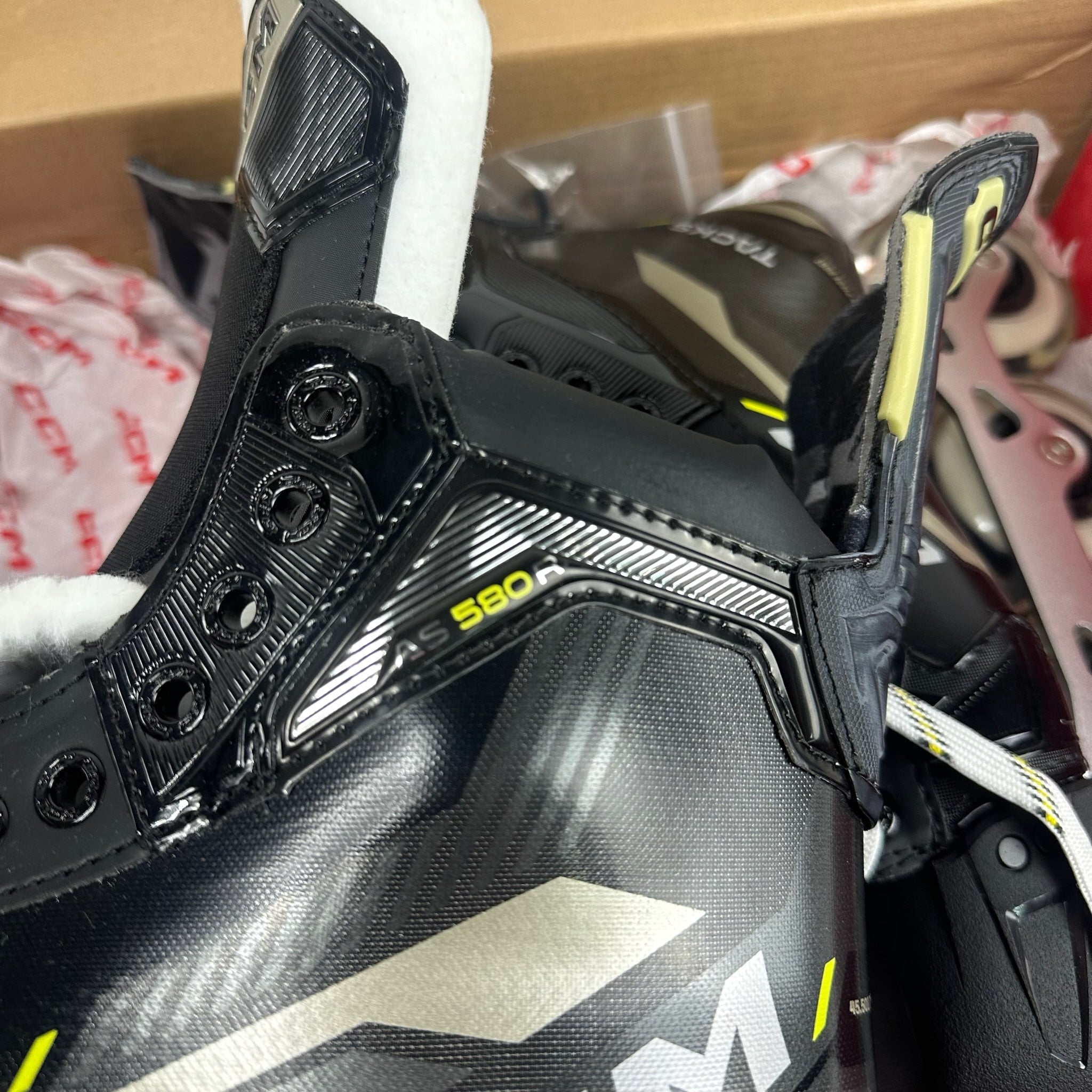 New CCM Tacks AS580 Roller Blades | Size 8 R | K37