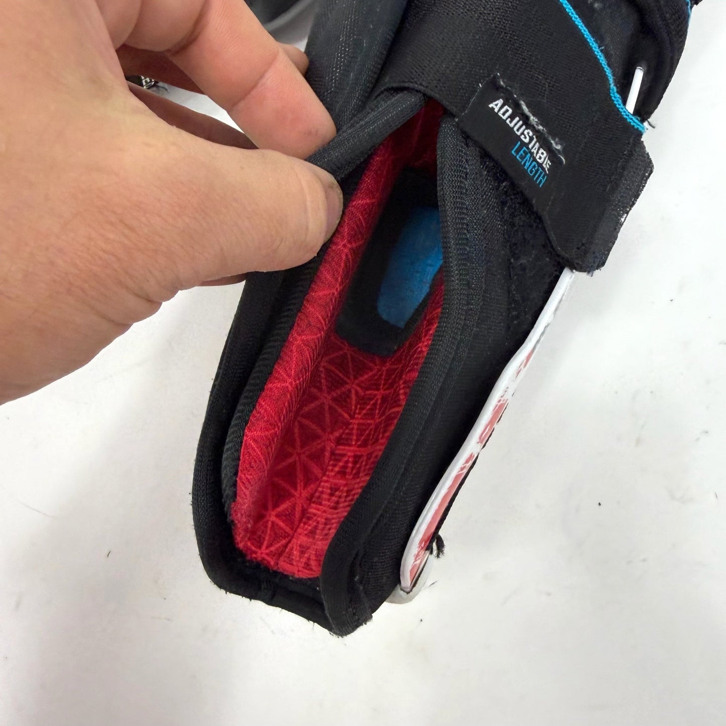 Used CCM Jetpseed FT680 Shin Guards | 11" | AB509