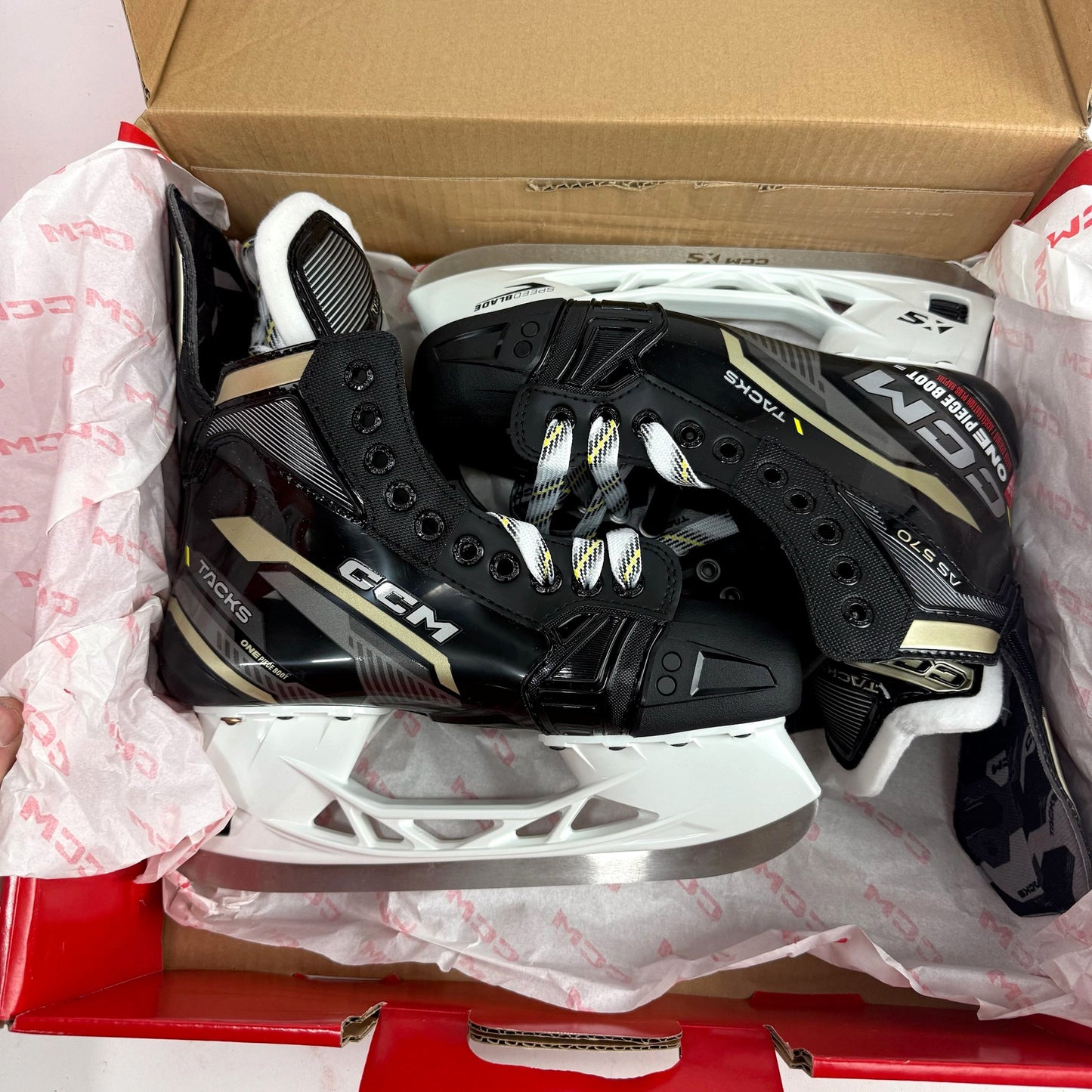 New CCM Tacks AS570 Skates | 6 Regular | CCM477 - Top Flight Hockey