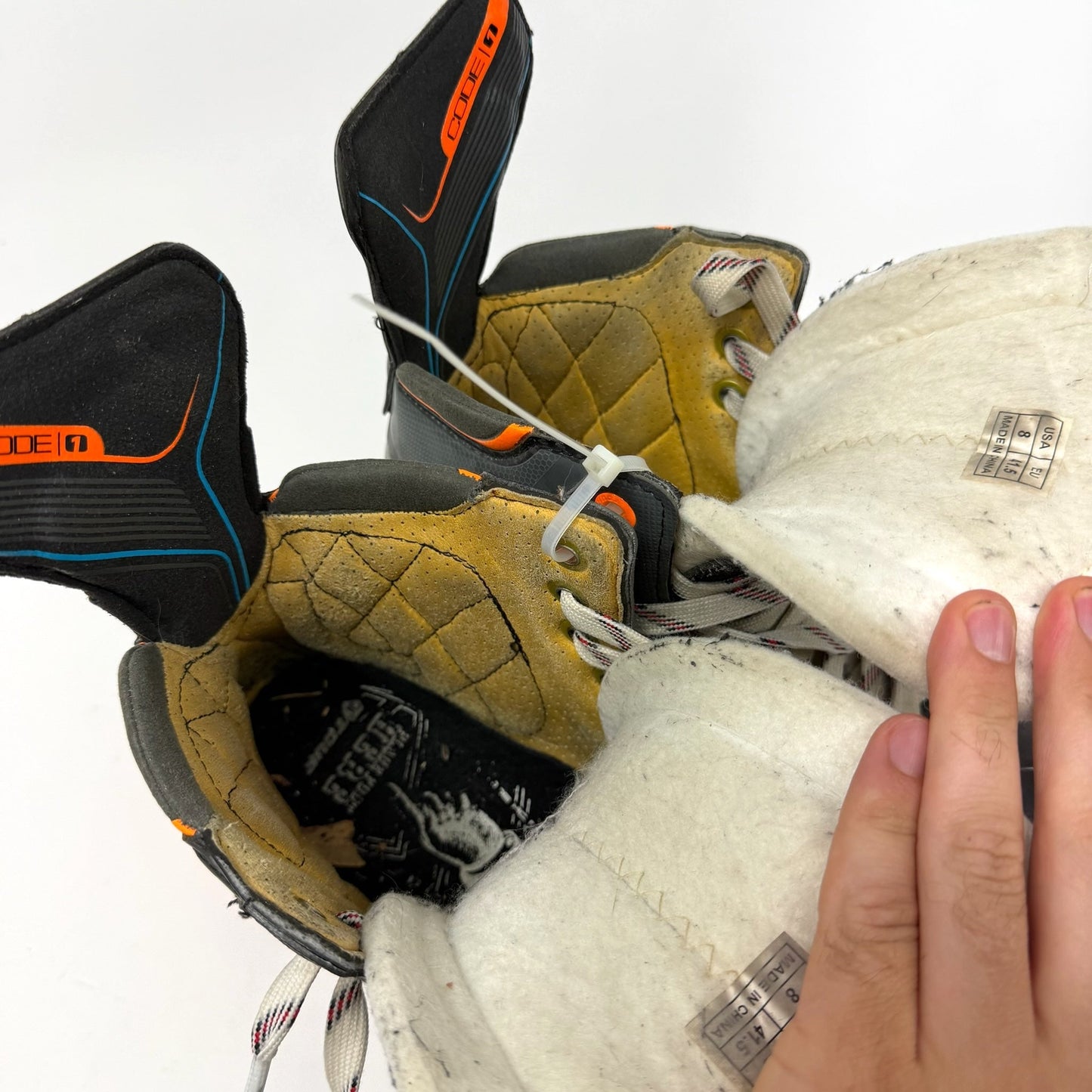 Used Tour Code 1 Inline Hockey Skates | Size 8 D | AB876
