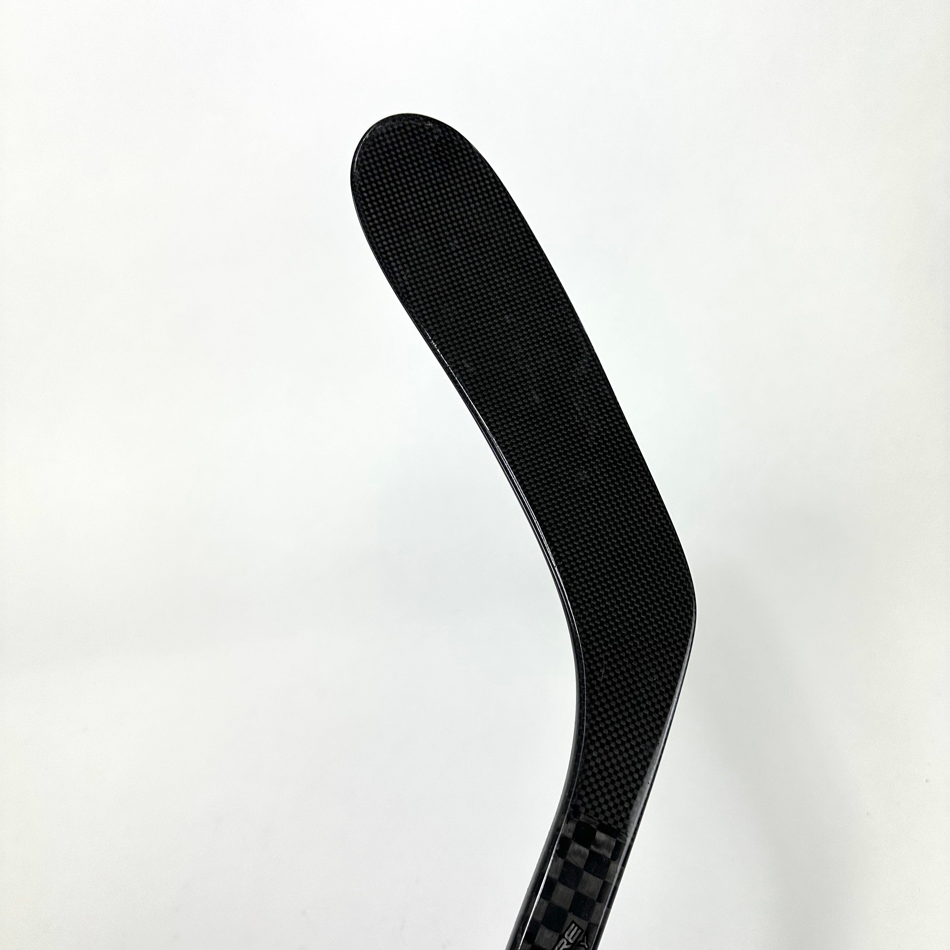 New Left Bauer Supreme 1S | 77 Flex Kucherov Curve | Kucherov | TBL433 - TAMPA BAY LIGHTNING