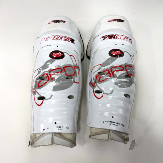 Used Bauer Vapor 6 Shin Guards | 18" | AB675