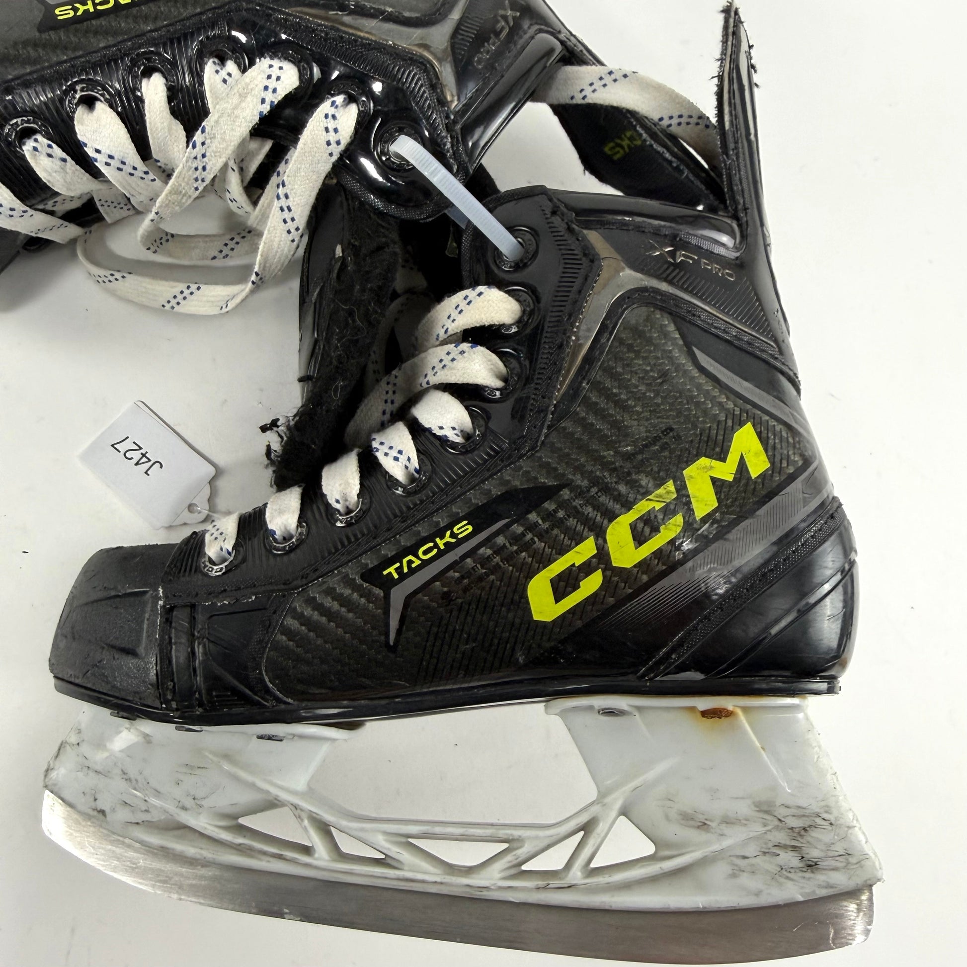 Used CCM Tacks XF Pro Skates | Size Youth 12.5 R | J427 - Top Flight Hockey