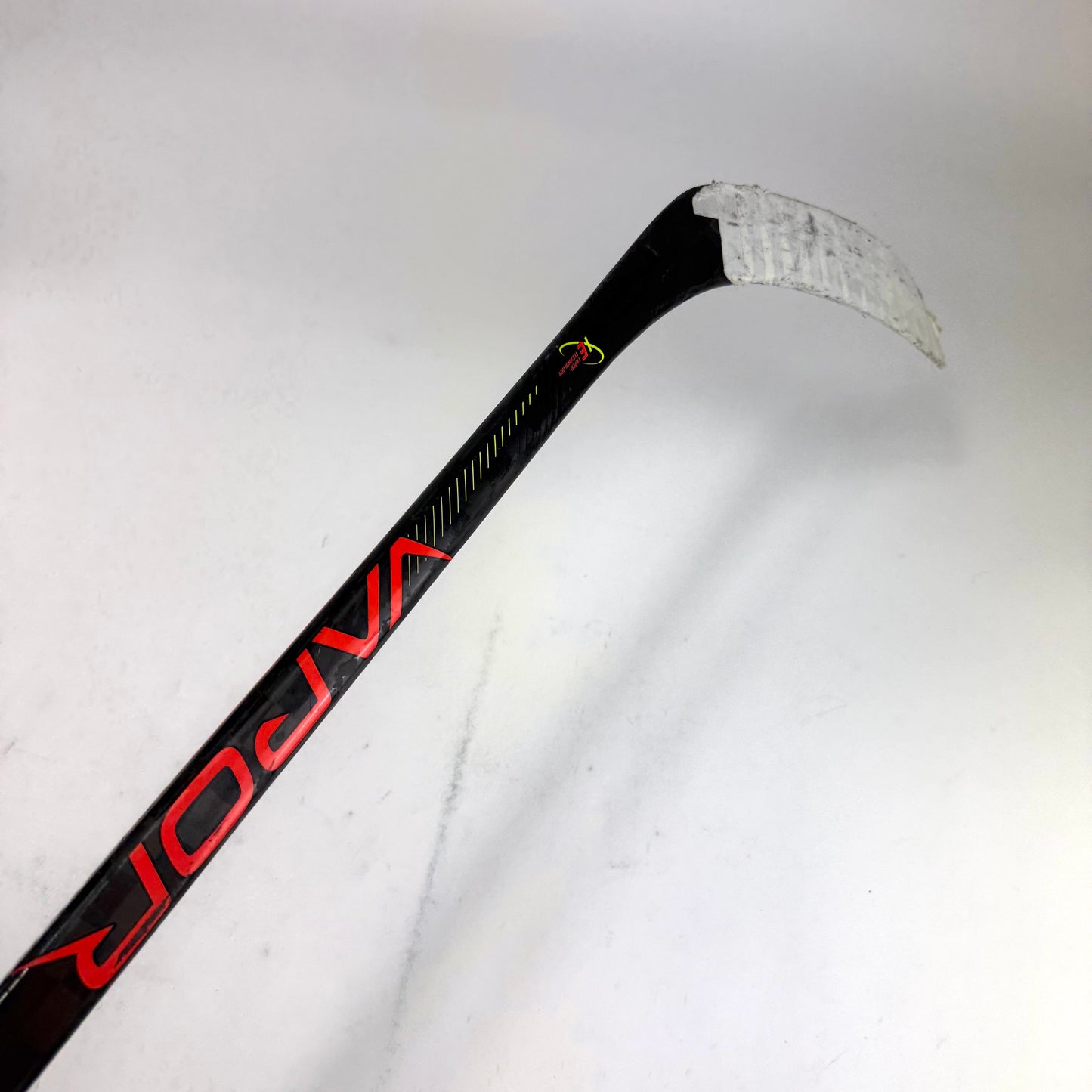 Used Left Bauer Vapor 2x Pro | 87 Flex P28 Curve Grip | J451