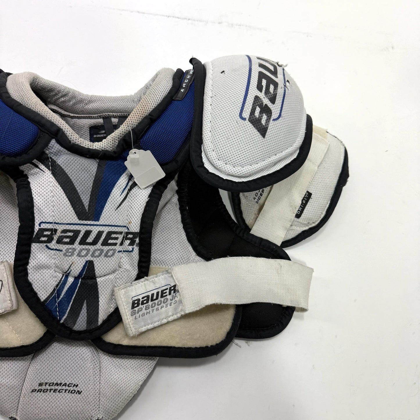Used Bauer 8000 Shoulder Pads | Junior Large | N16
